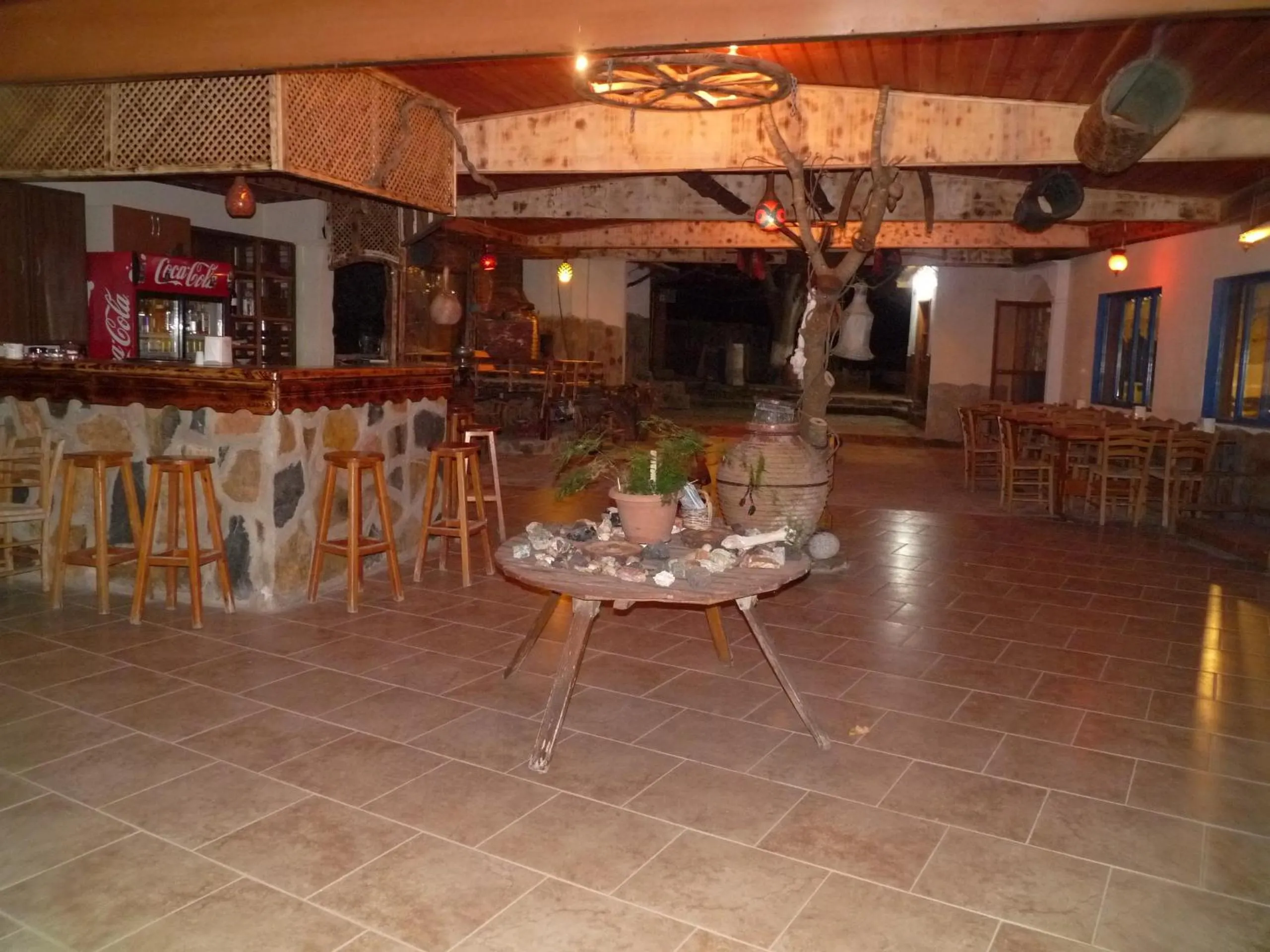 Restaurant/places to eat in Selenes Pansiyon