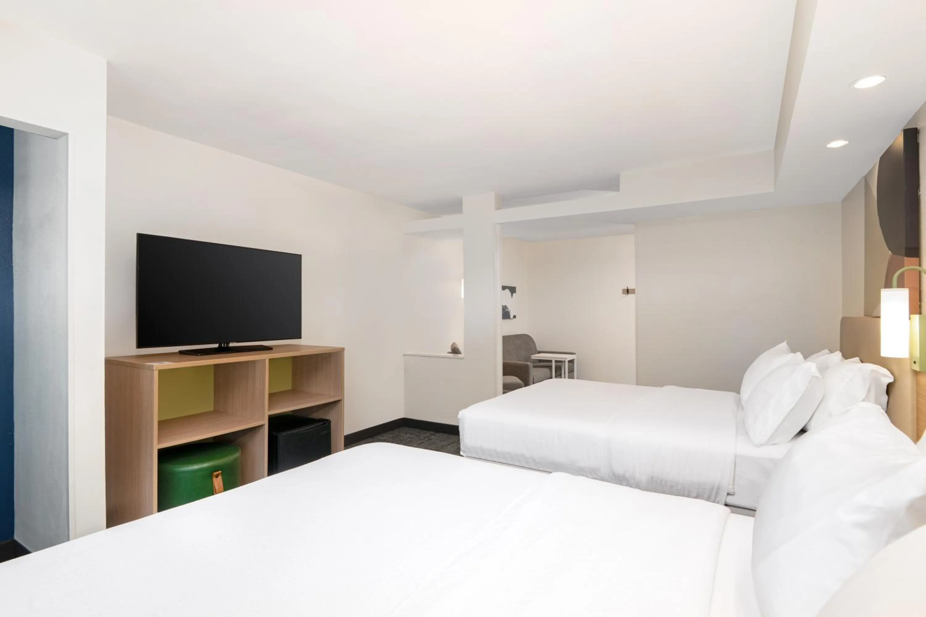 Bedroom, Bed in Spark by Hilton Murfreesboro