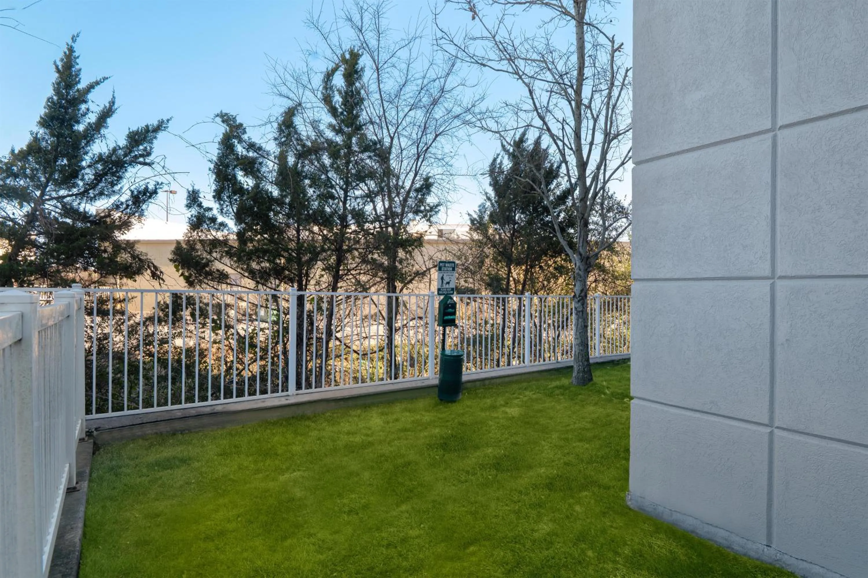 Property building in Spark by Hilton Murfreesboro