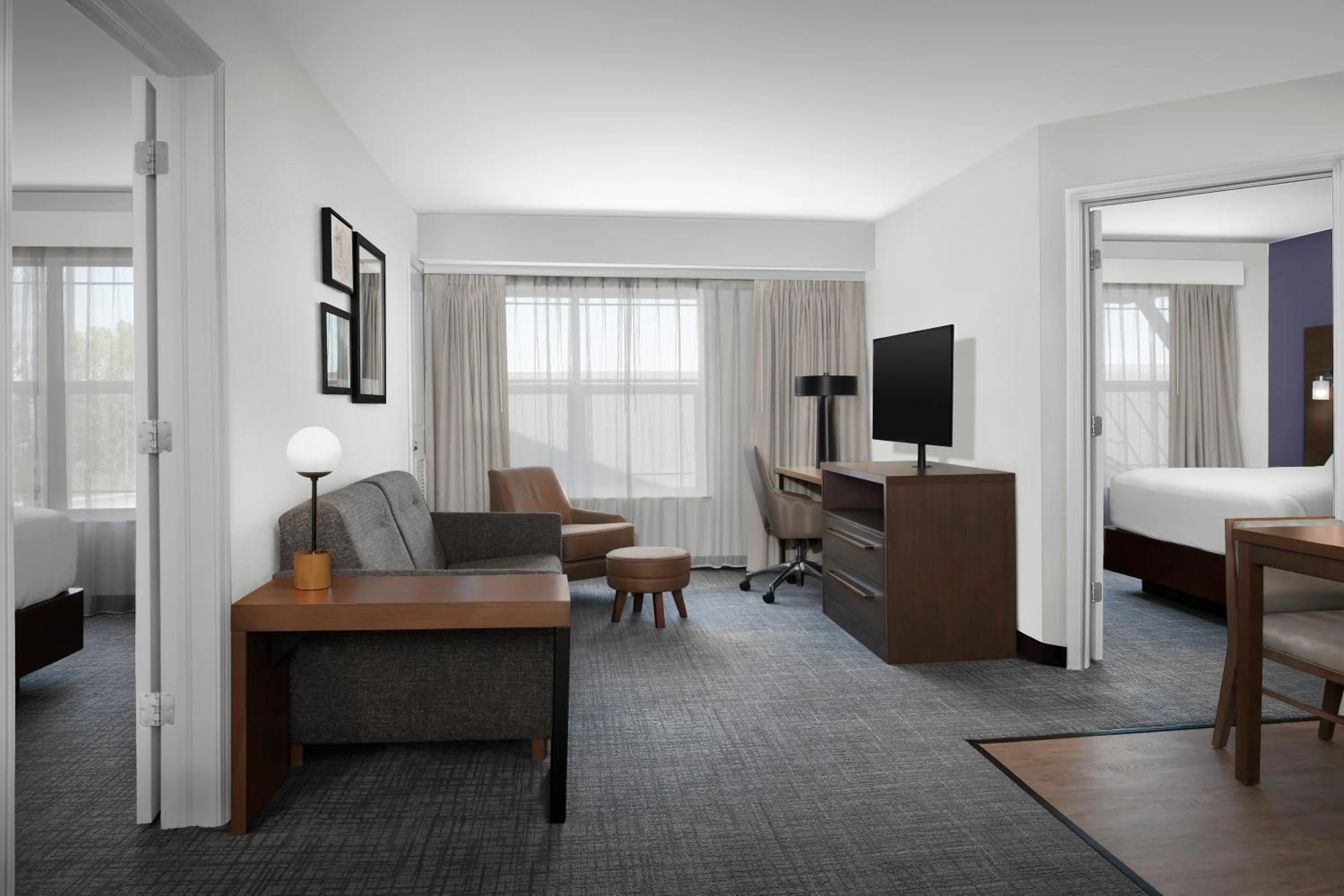 Living room, Bed in Residence Inn Bozeman