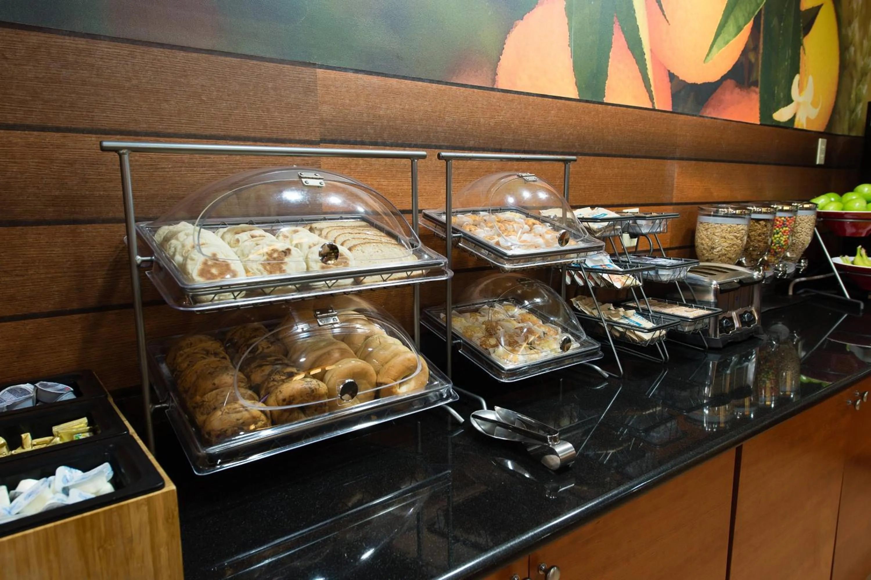 Breakfast in Fairfield Inn Orangeburg