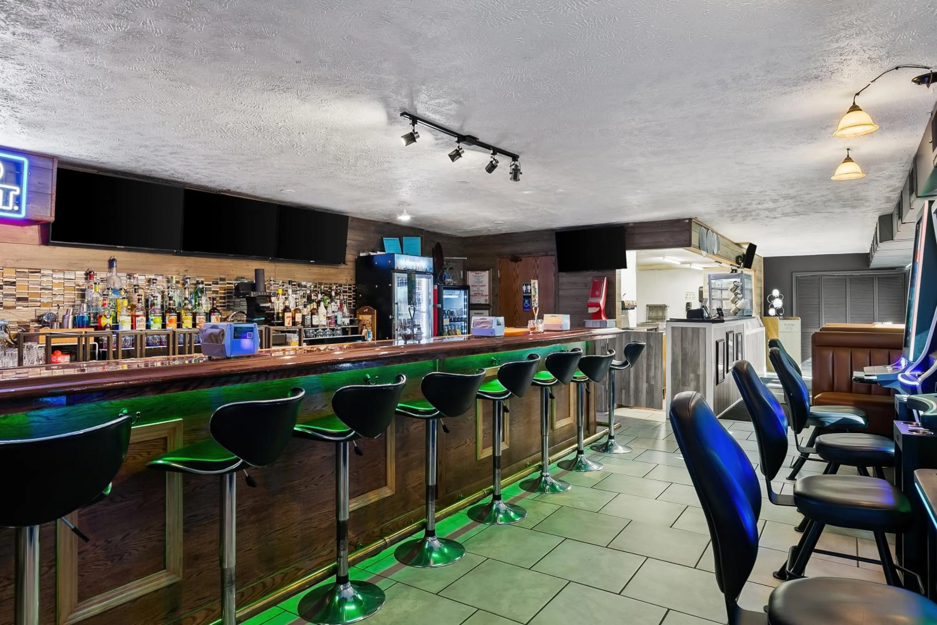 Lounge or bar in Americas Best Value Inn - Lincoln Airport