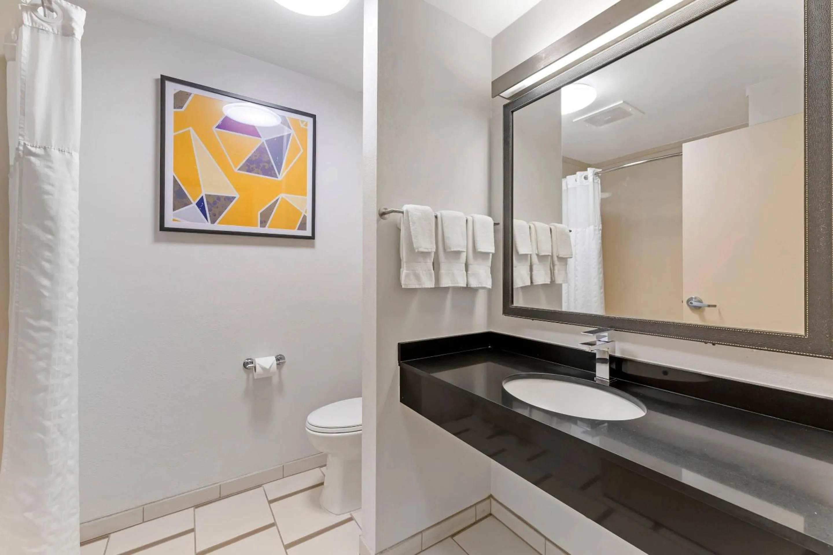 Bedroom in Comfort Inn & Suites Akron South