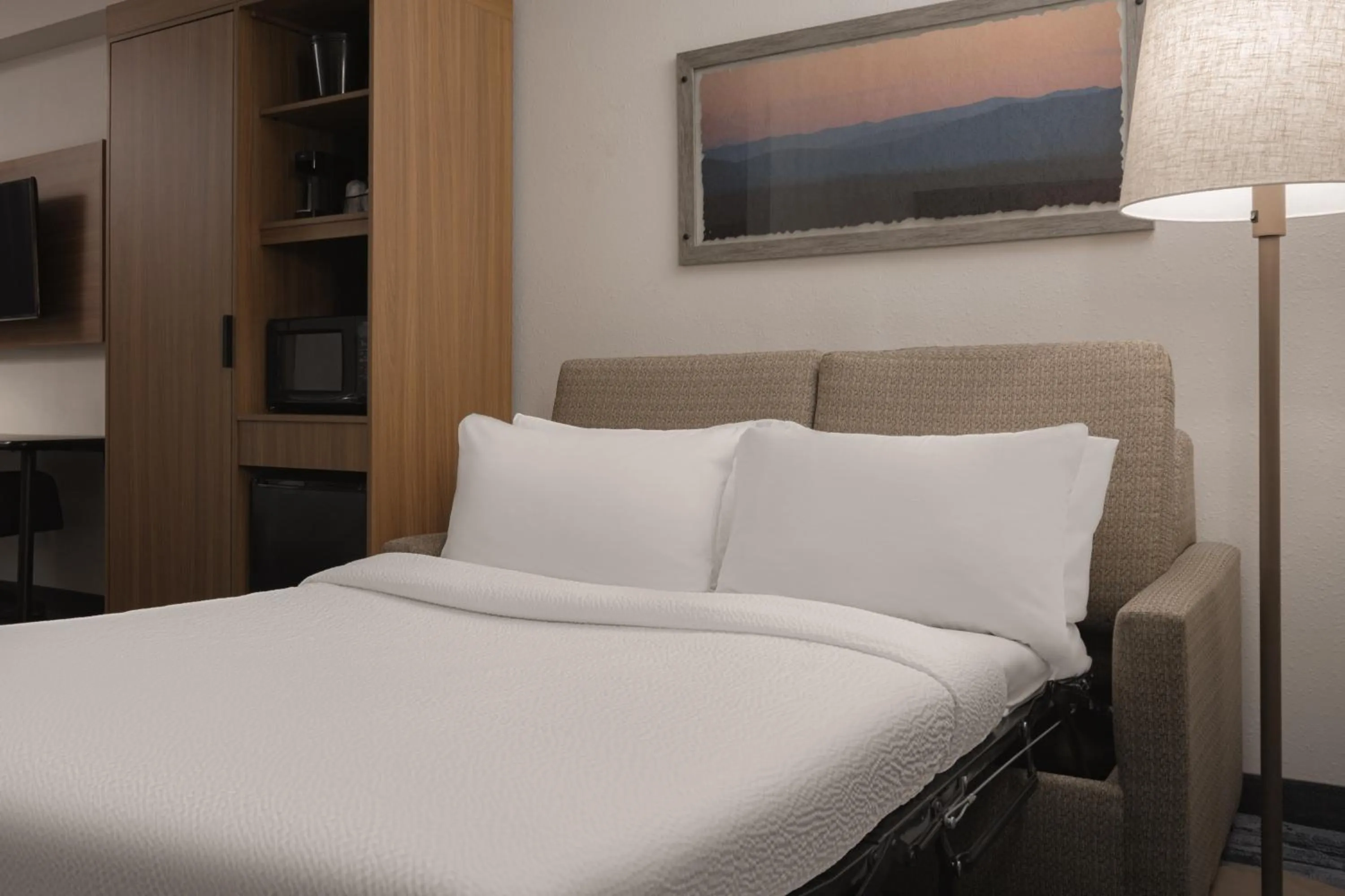 Bed in Fairfield Inn and Suites Cleveland