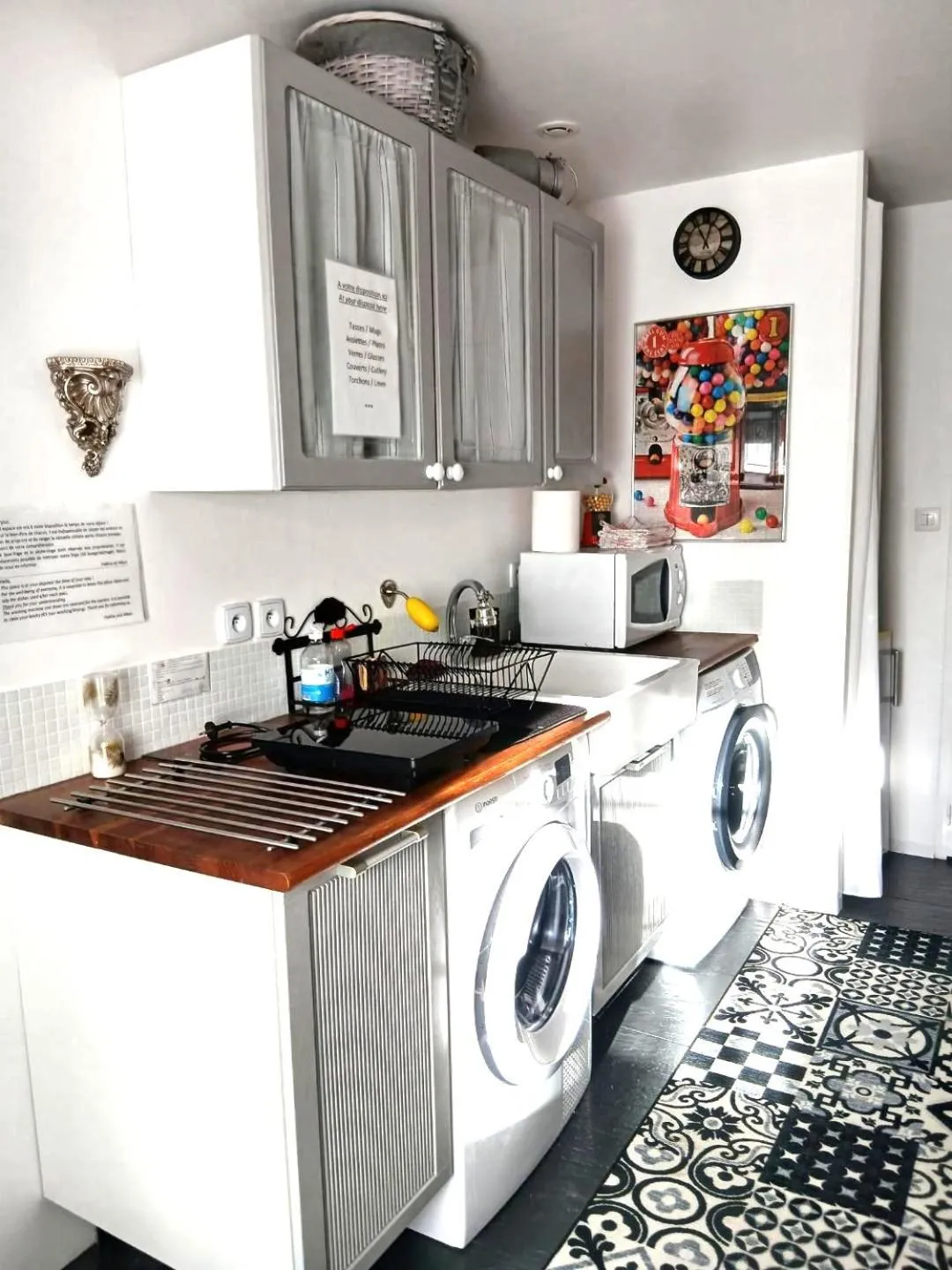 Kitchen or kitchenette in Chambres d'Hôtes La Clef des Champs Normandie Manche 50