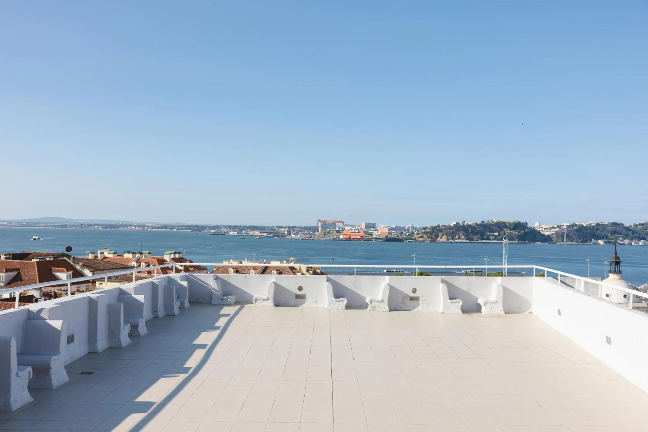 Balcony/Terrace in Lisb'on Hostel