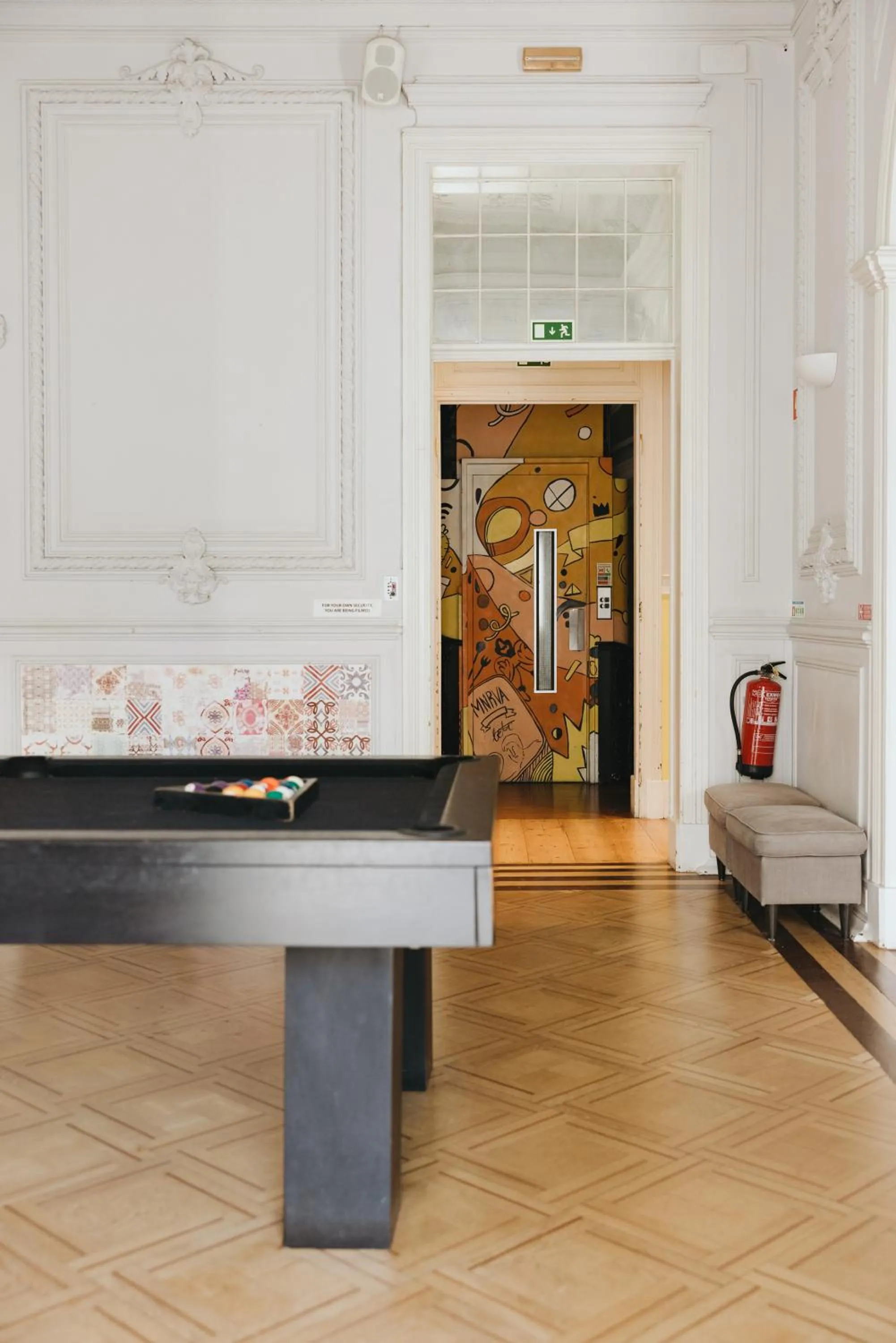 Game Room in Lisb'on Hostel