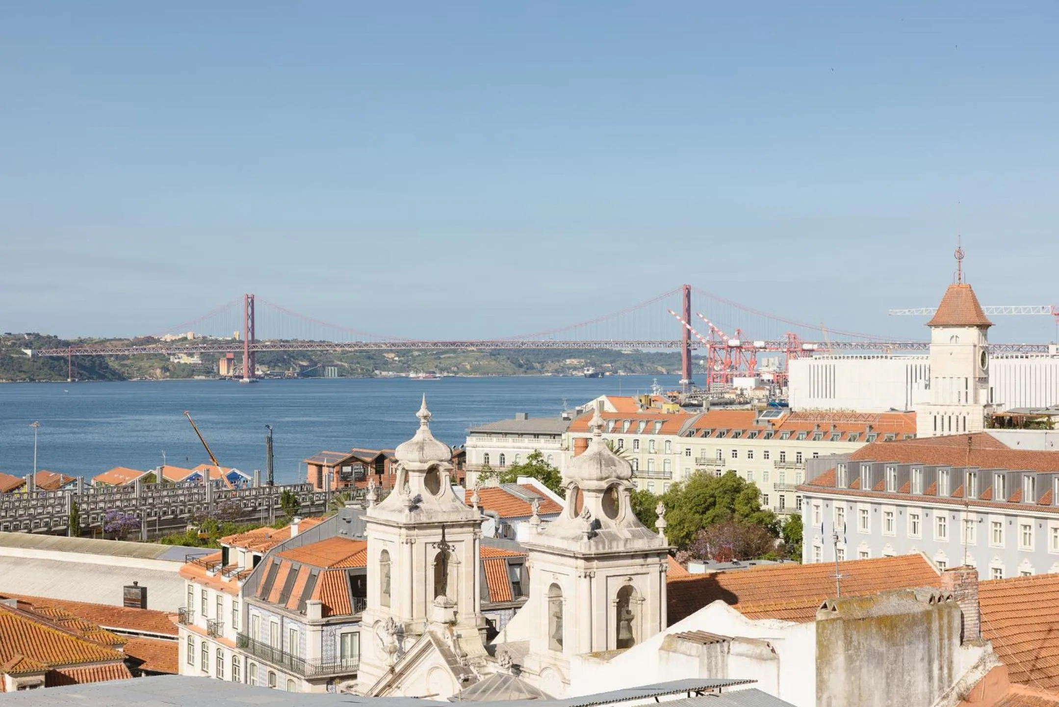 River view in Lisb'on Hostel