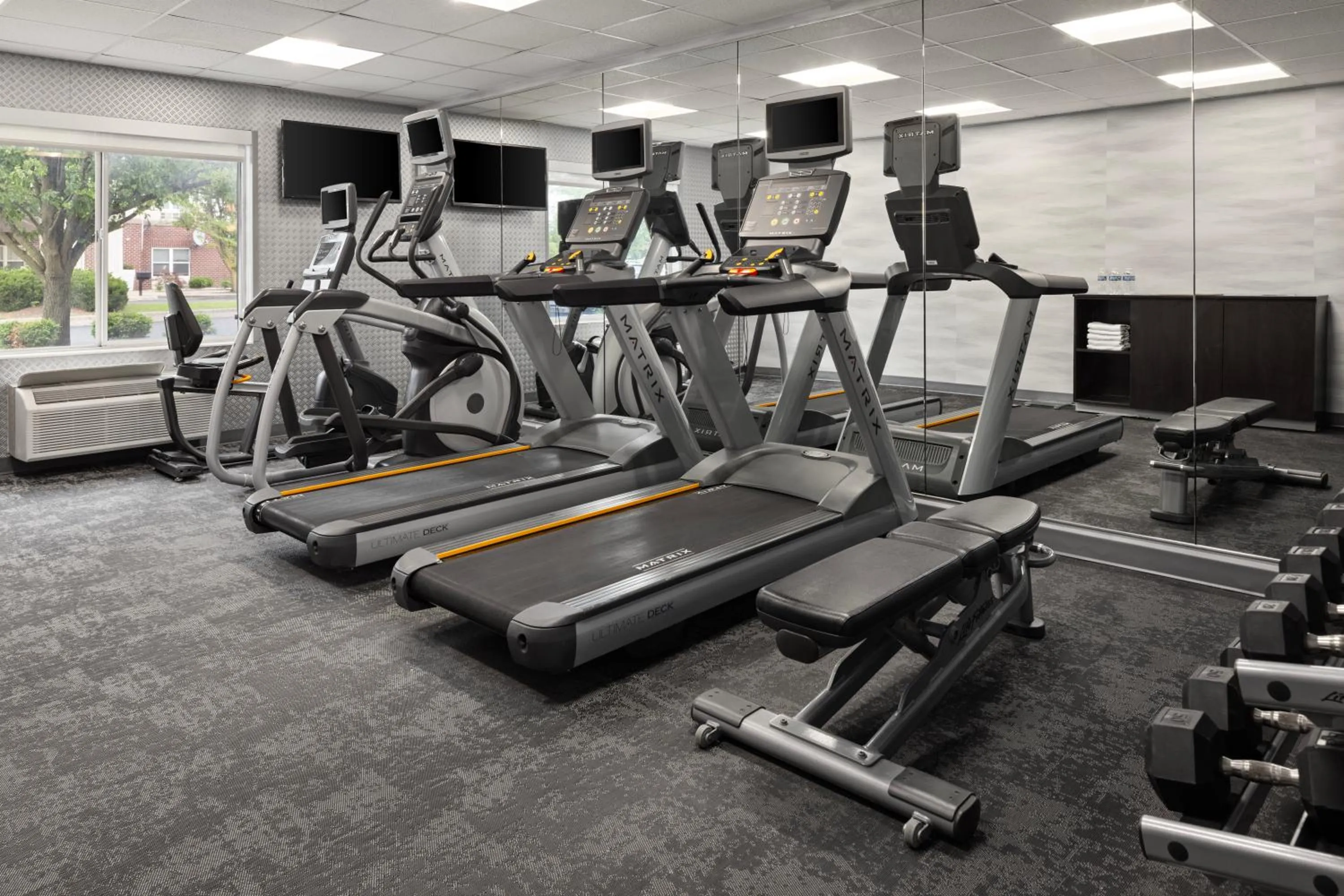 Fitness centre/facilities in Fairfield Inn & Suites by Marriott Columbus East