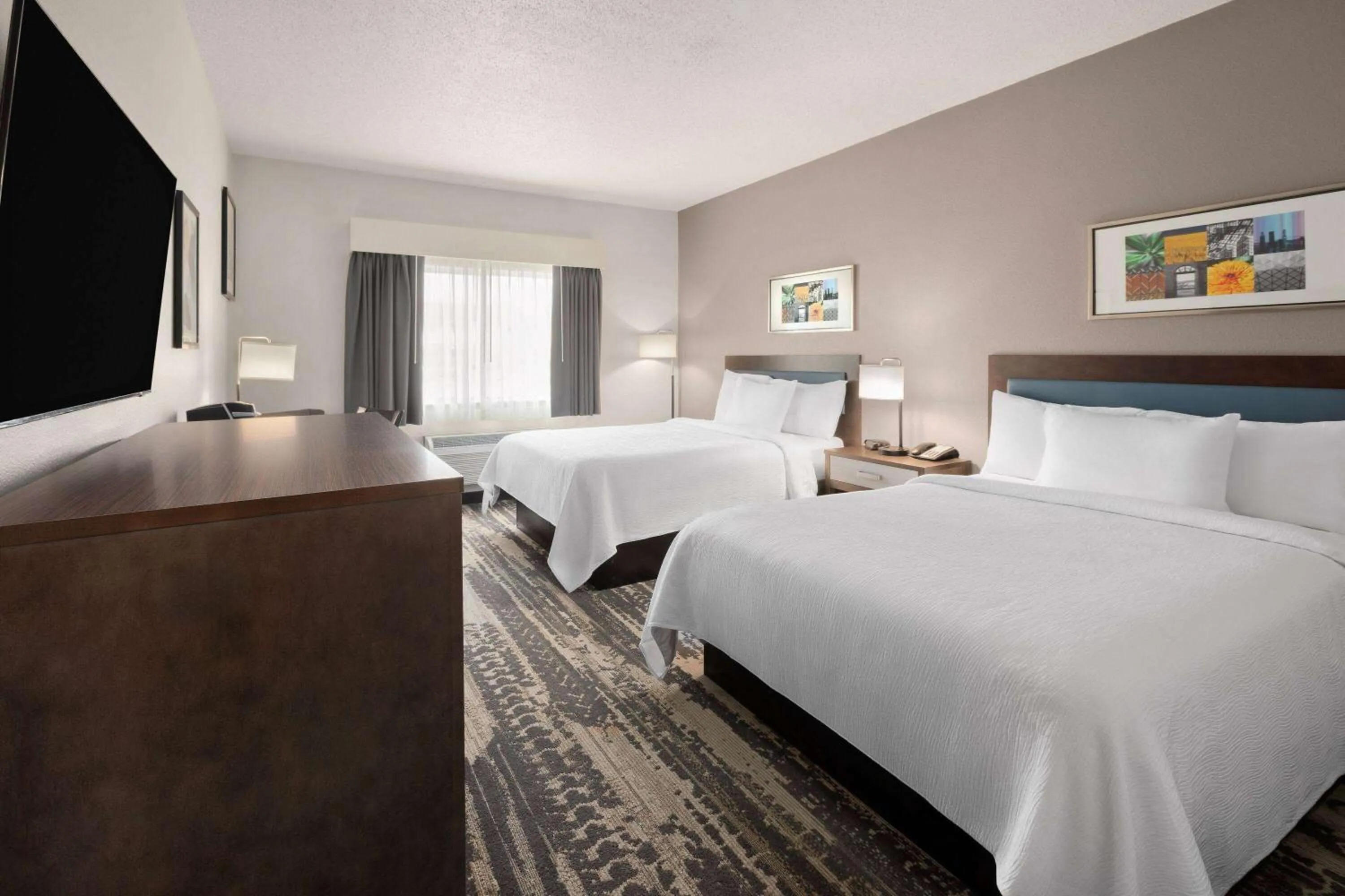 Photo of the whole room, Bed in Wingate by Wyndham Marion