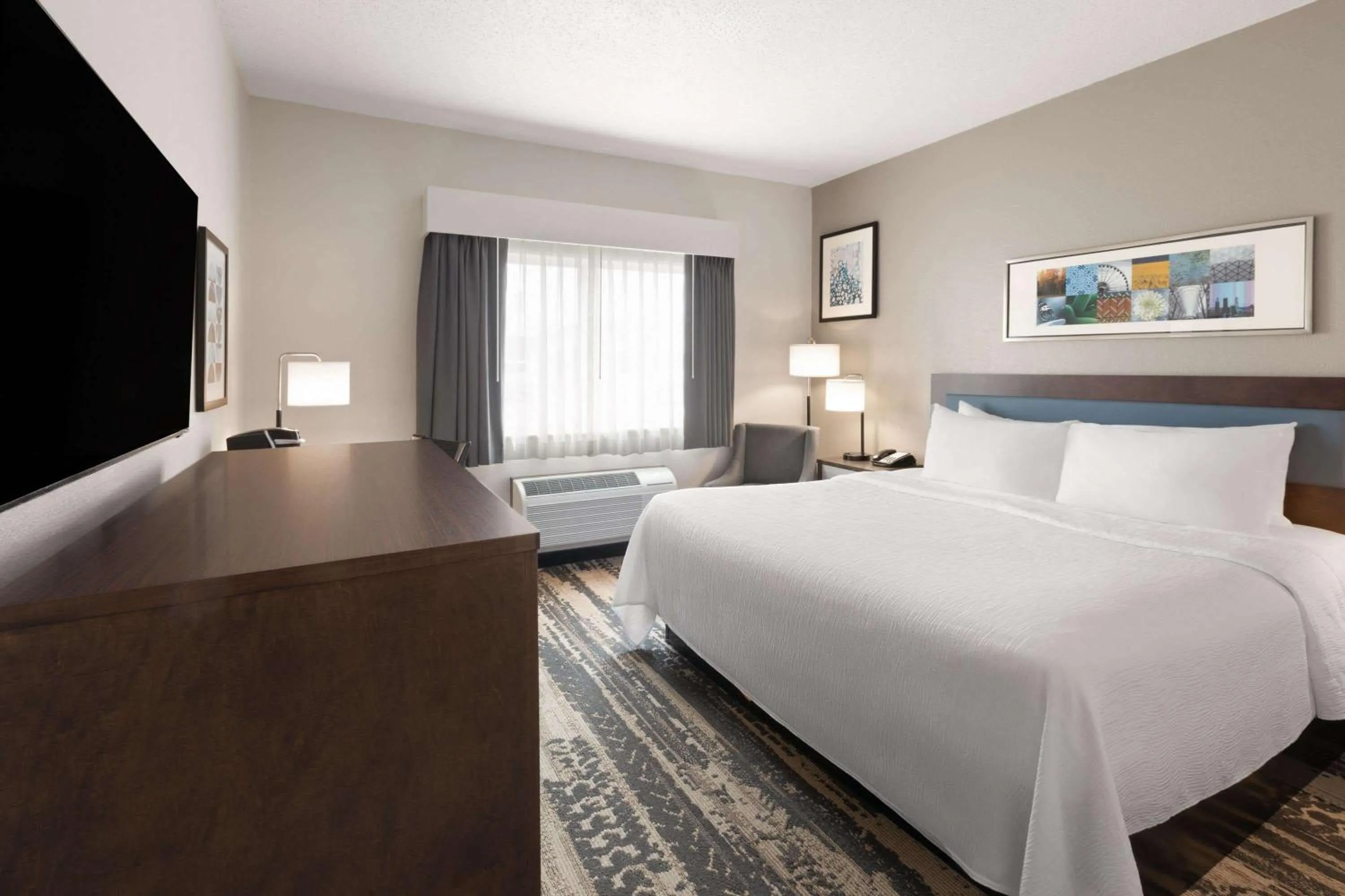 Photo of the whole room, Bed in Wingate by Wyndham Marion