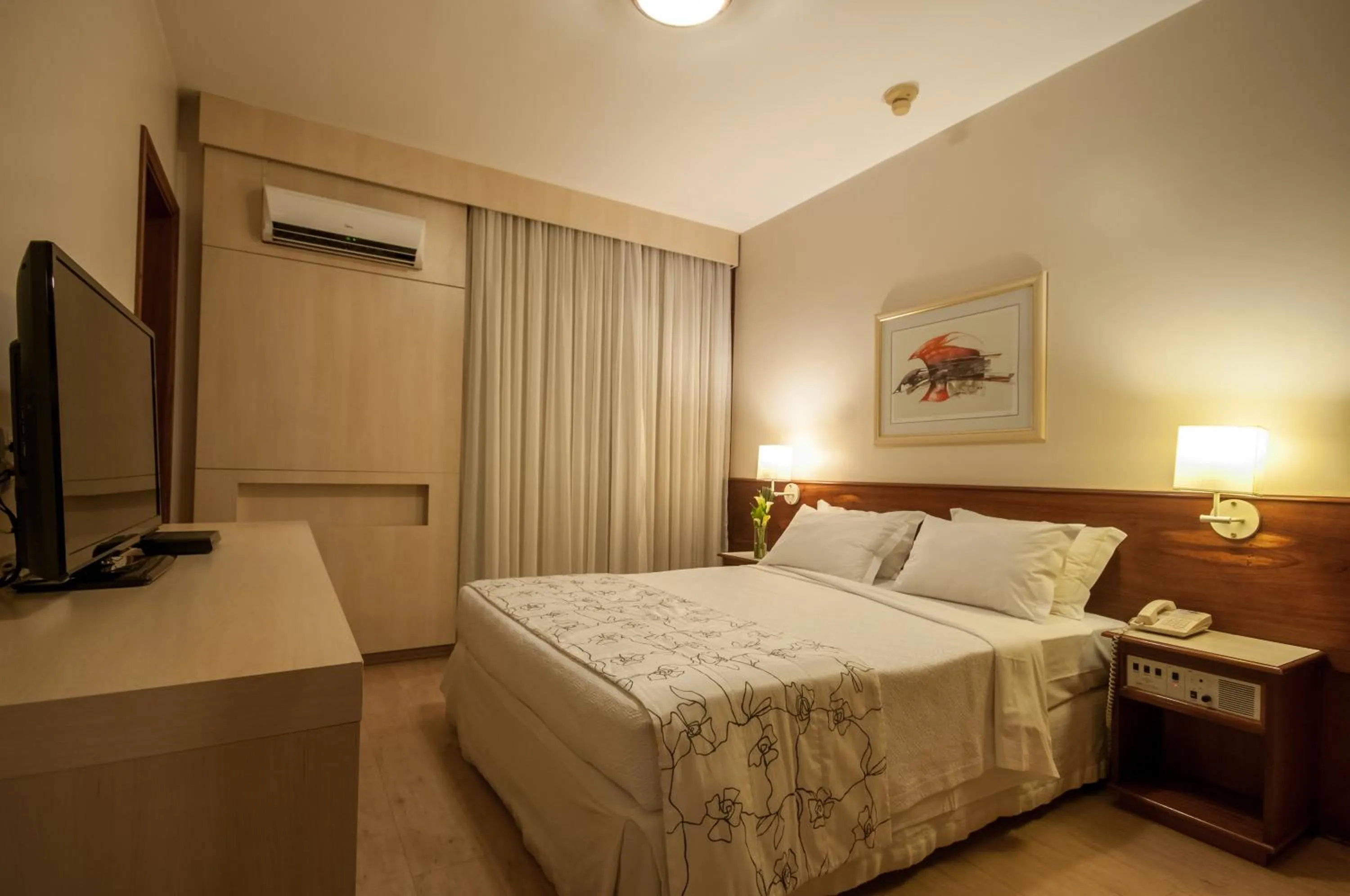 Bed in Saint Peter Hotel