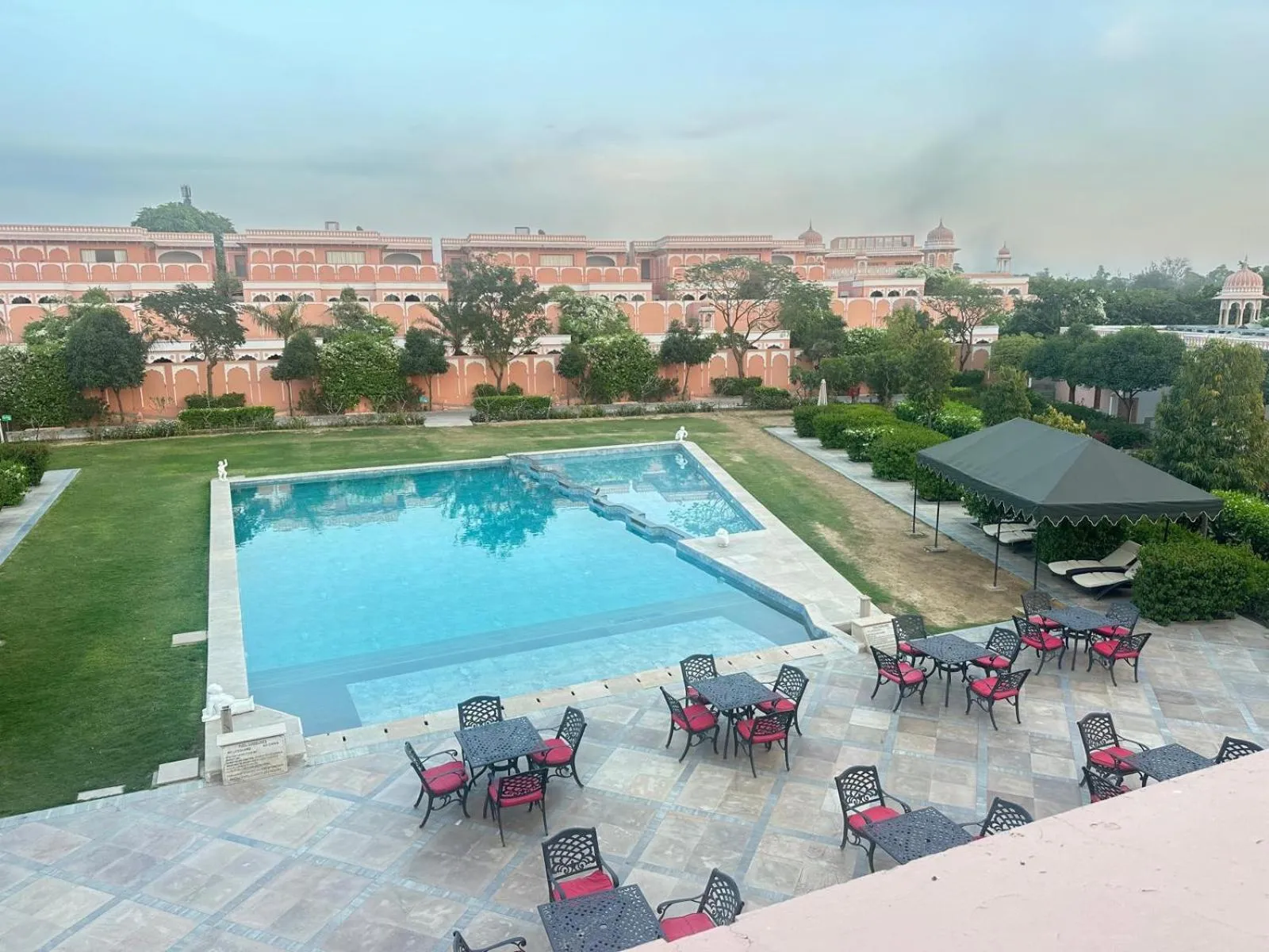 Swimming pool in Buena Vista Luxury Garden Spa Resort