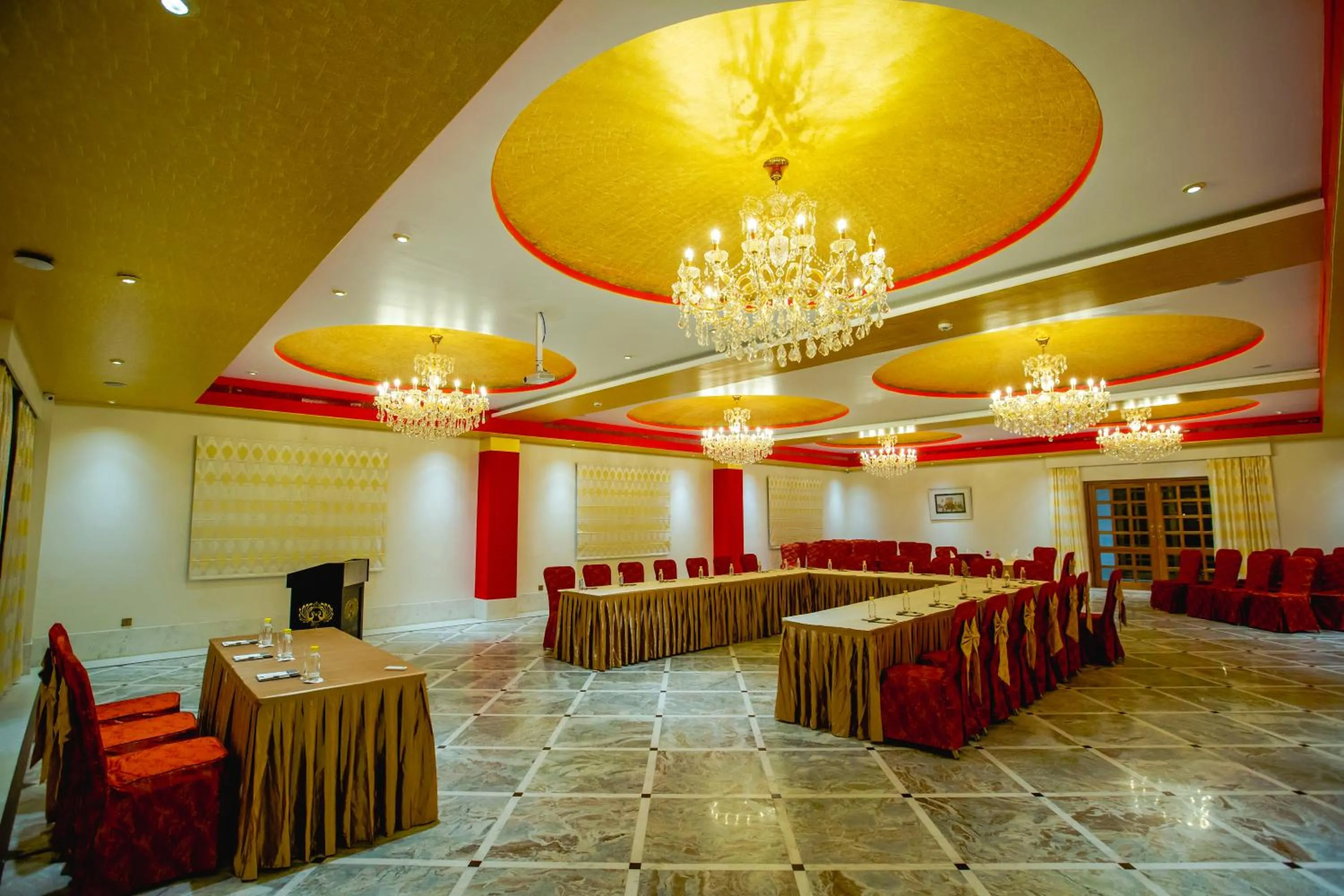 Business facilities in Buena Vista Luxury Garden Spa Resort