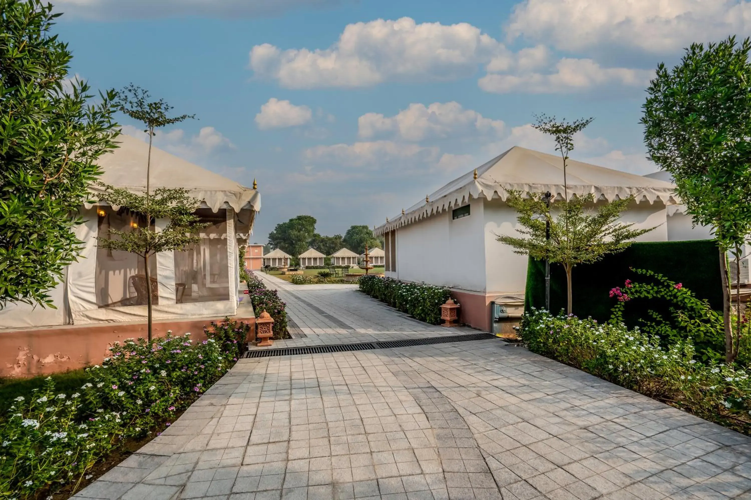 Tent in Buena Vista Luxury Garden Spa Resort Tent in Buena Vista Luxury Garden Spa Resort