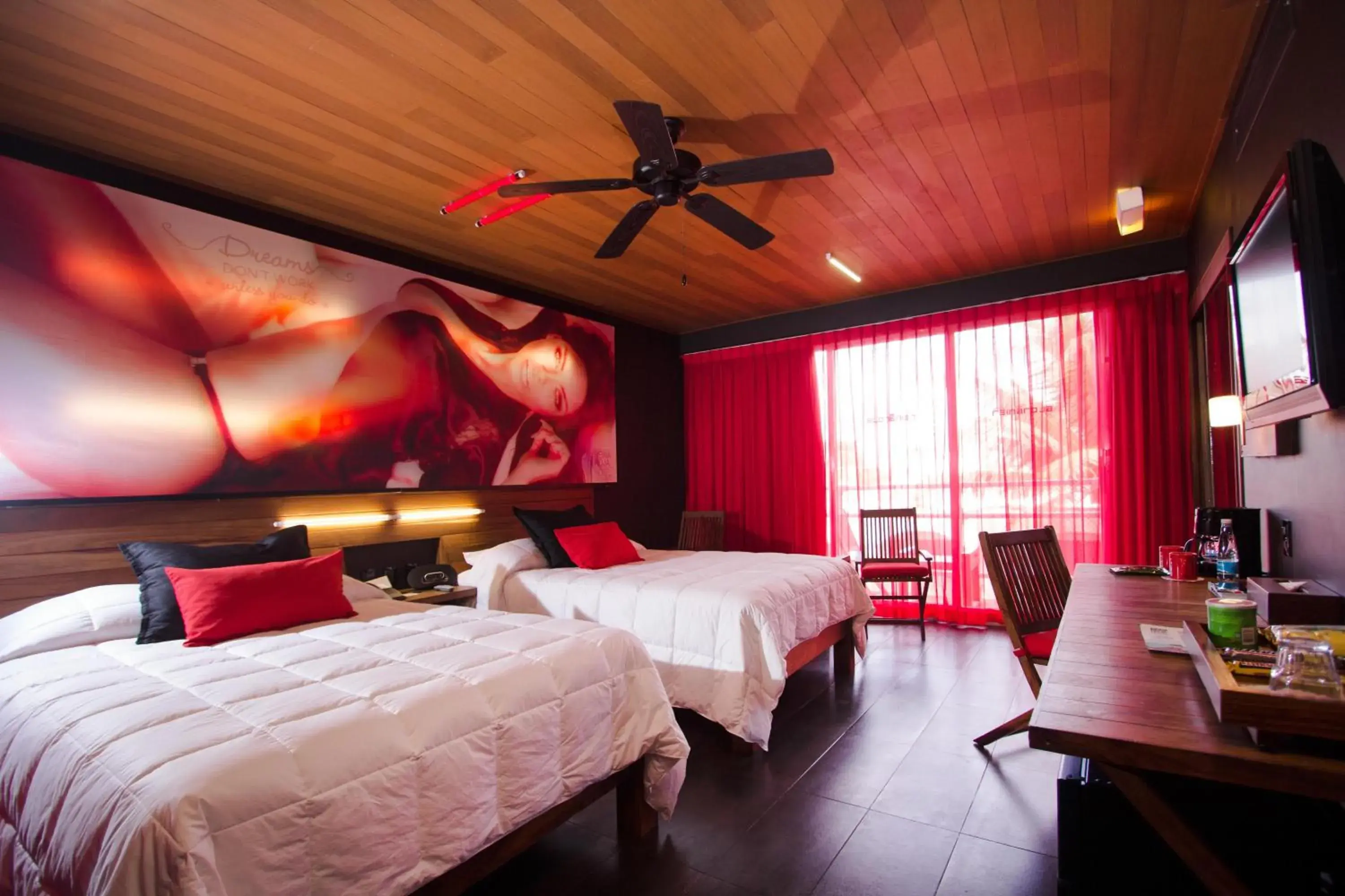 Deluxe Twin Room in Reina Roja Hotel Boutique Deluxe Twin Room in Reina Roja Hotel Boutique