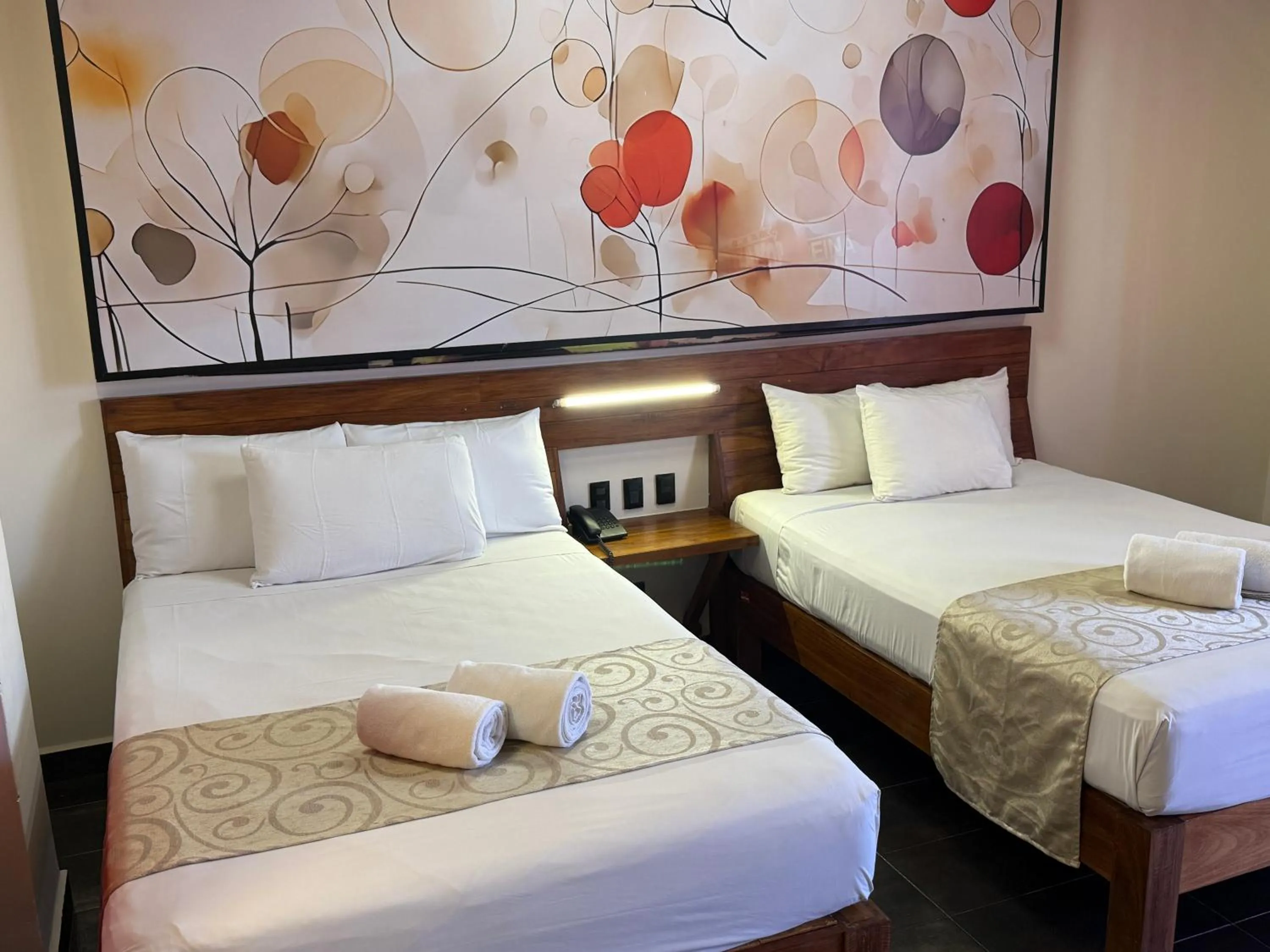 Photo of the whole room, Bed in Reina Roja Hotel Boutique