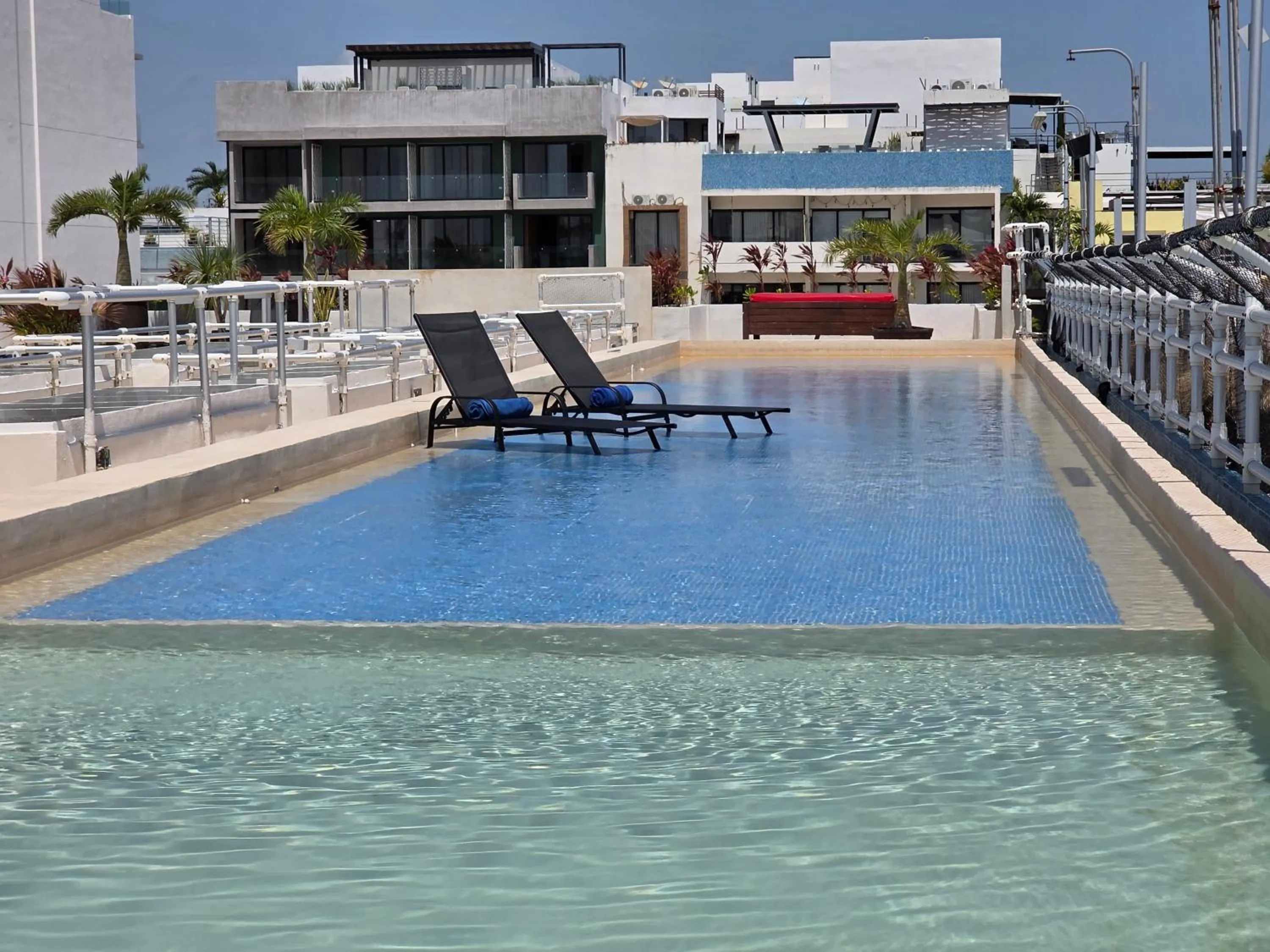 Swimming pool in Reina Roja Hotel Boutique