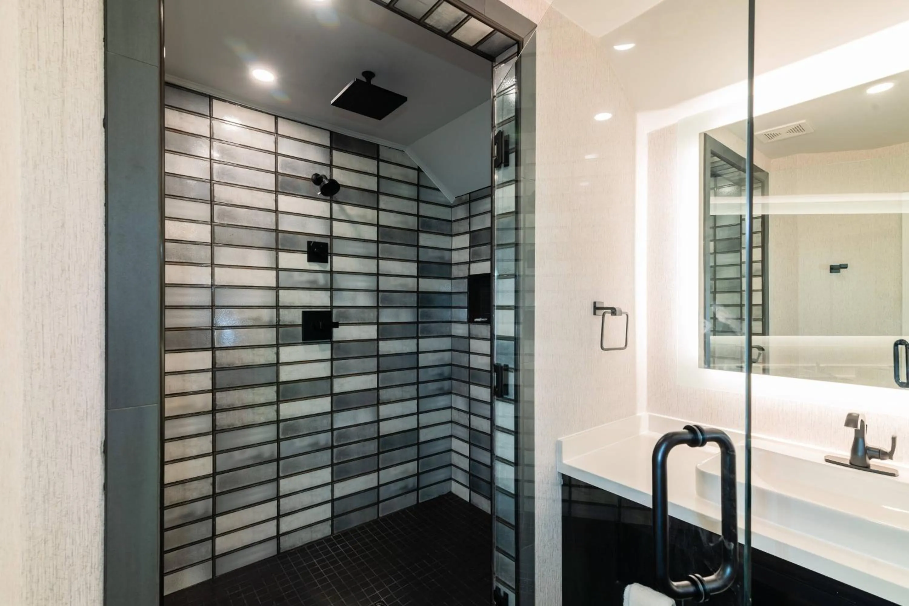 Bathroom in Columbus Marriott