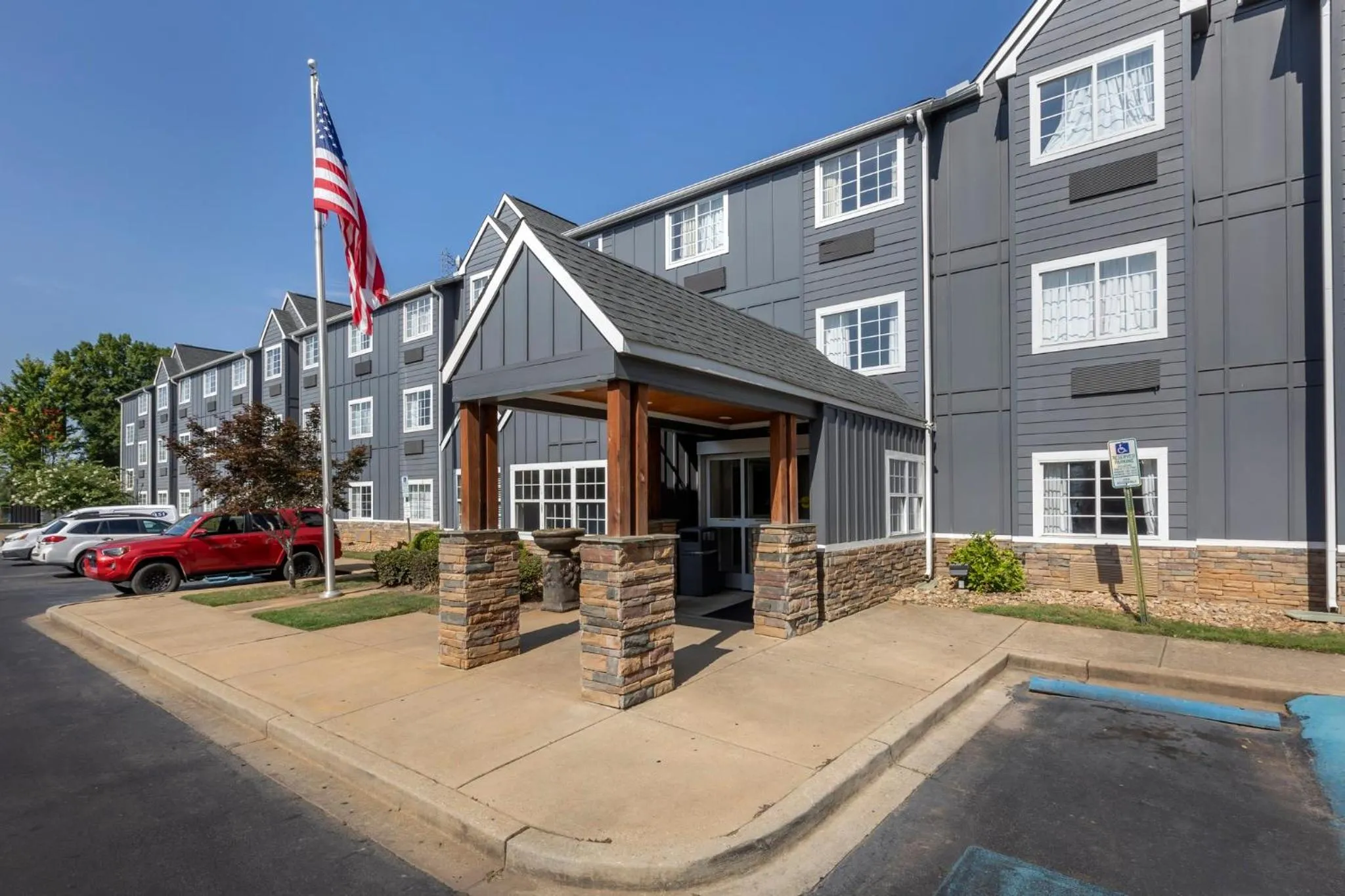 Property building in Greenville Pelham Inn by IHG