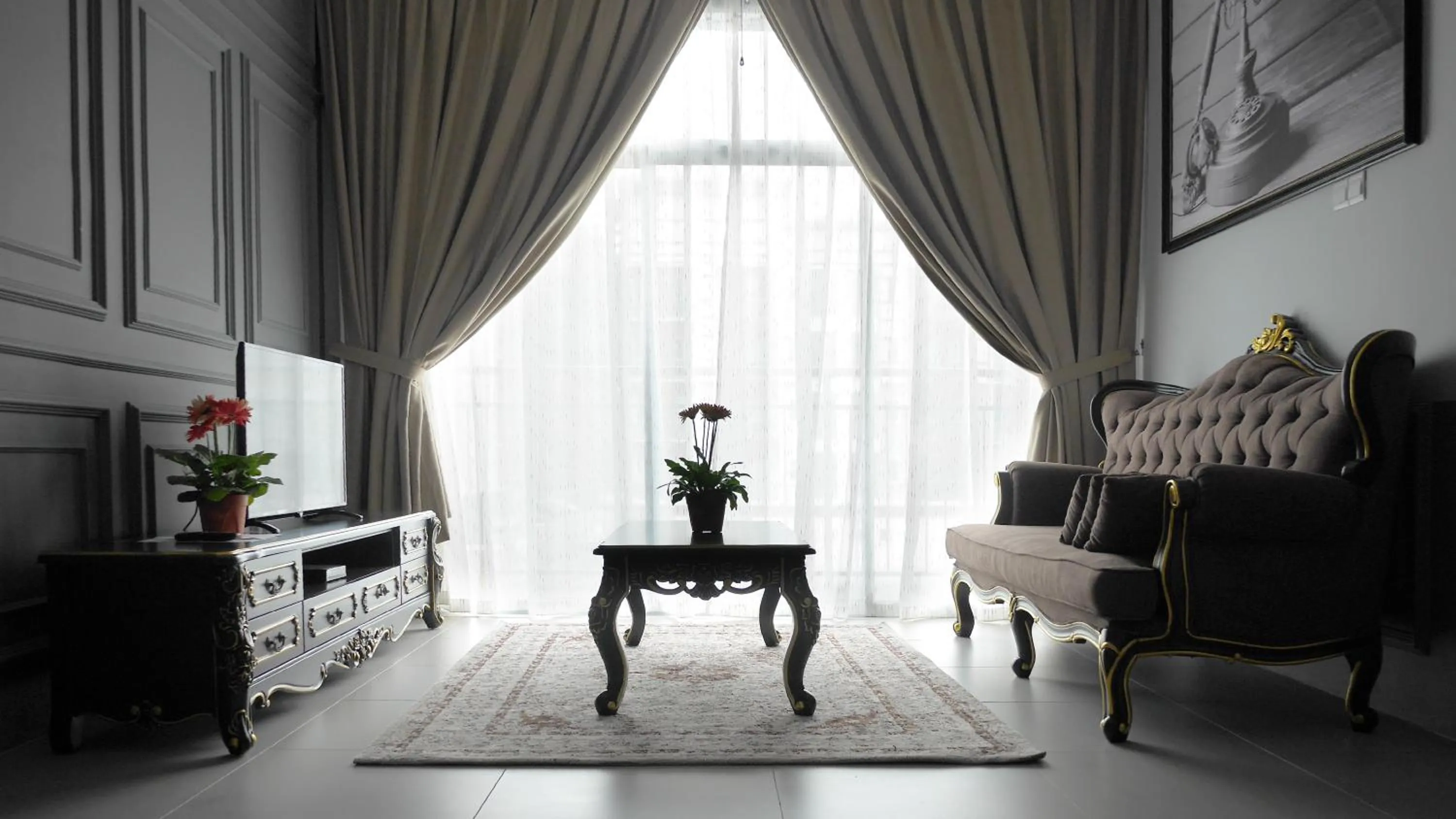 Zetter Suites @ Cameron