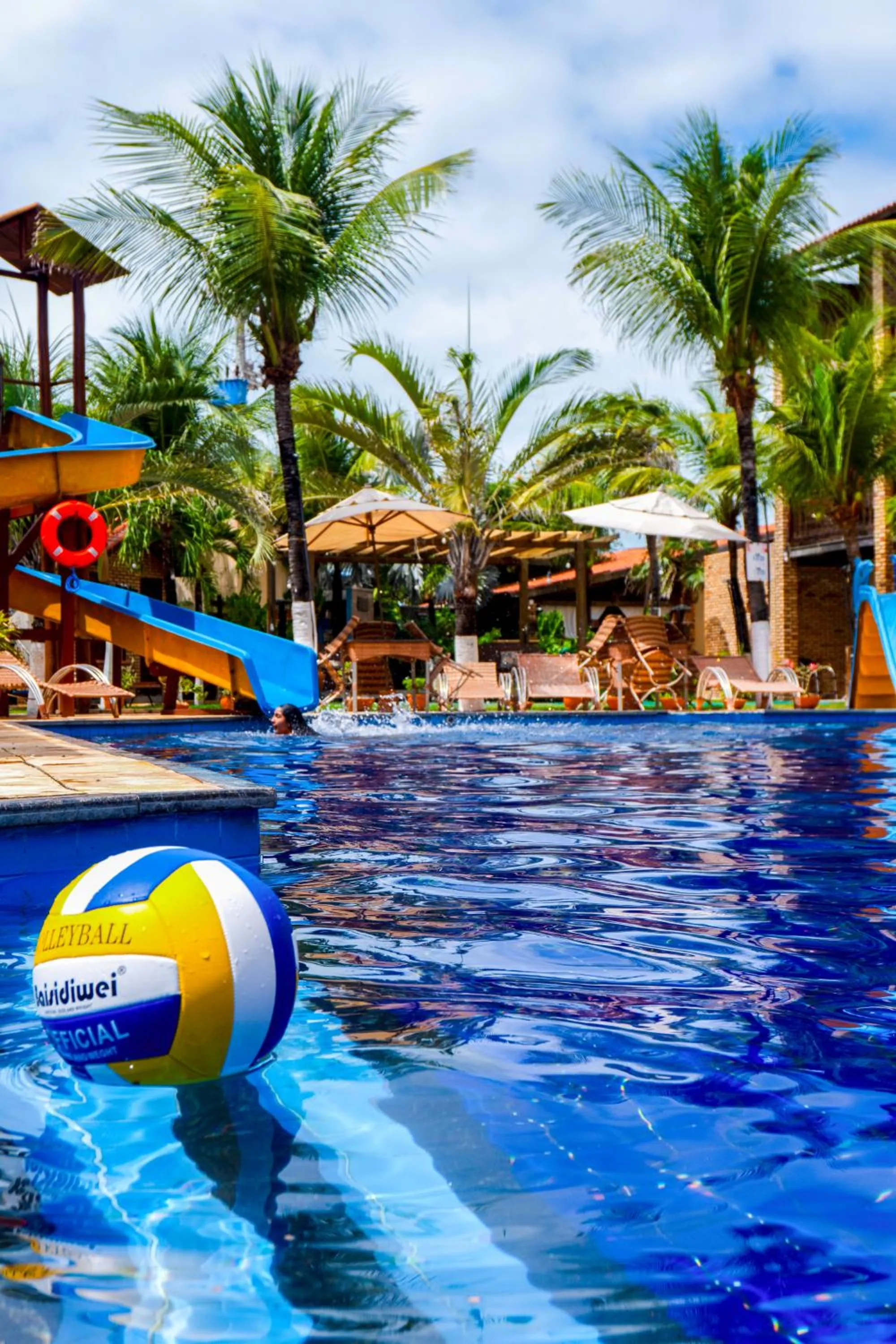 Swimming pool in Hotel Jangadas