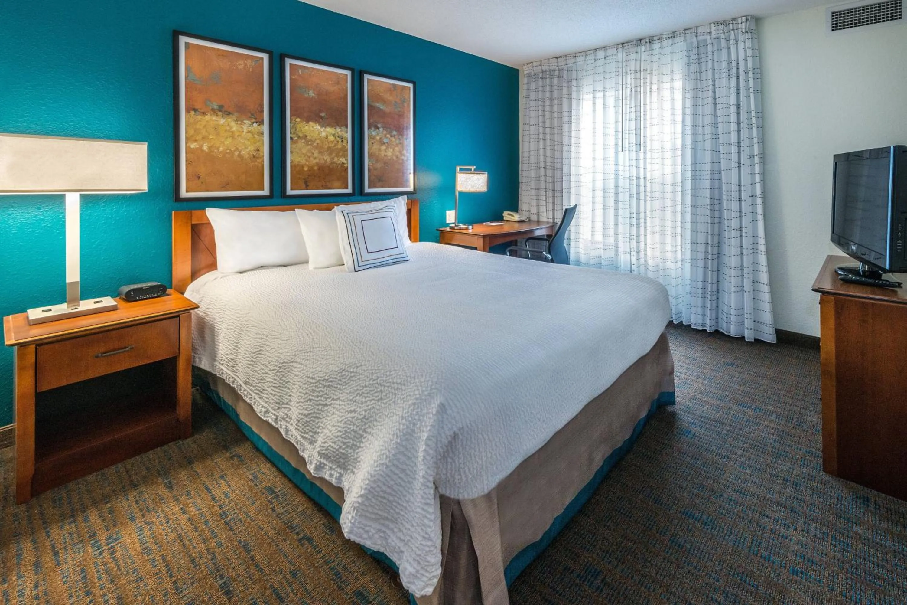 Bedroom, Bed in Residence Inn Columbus