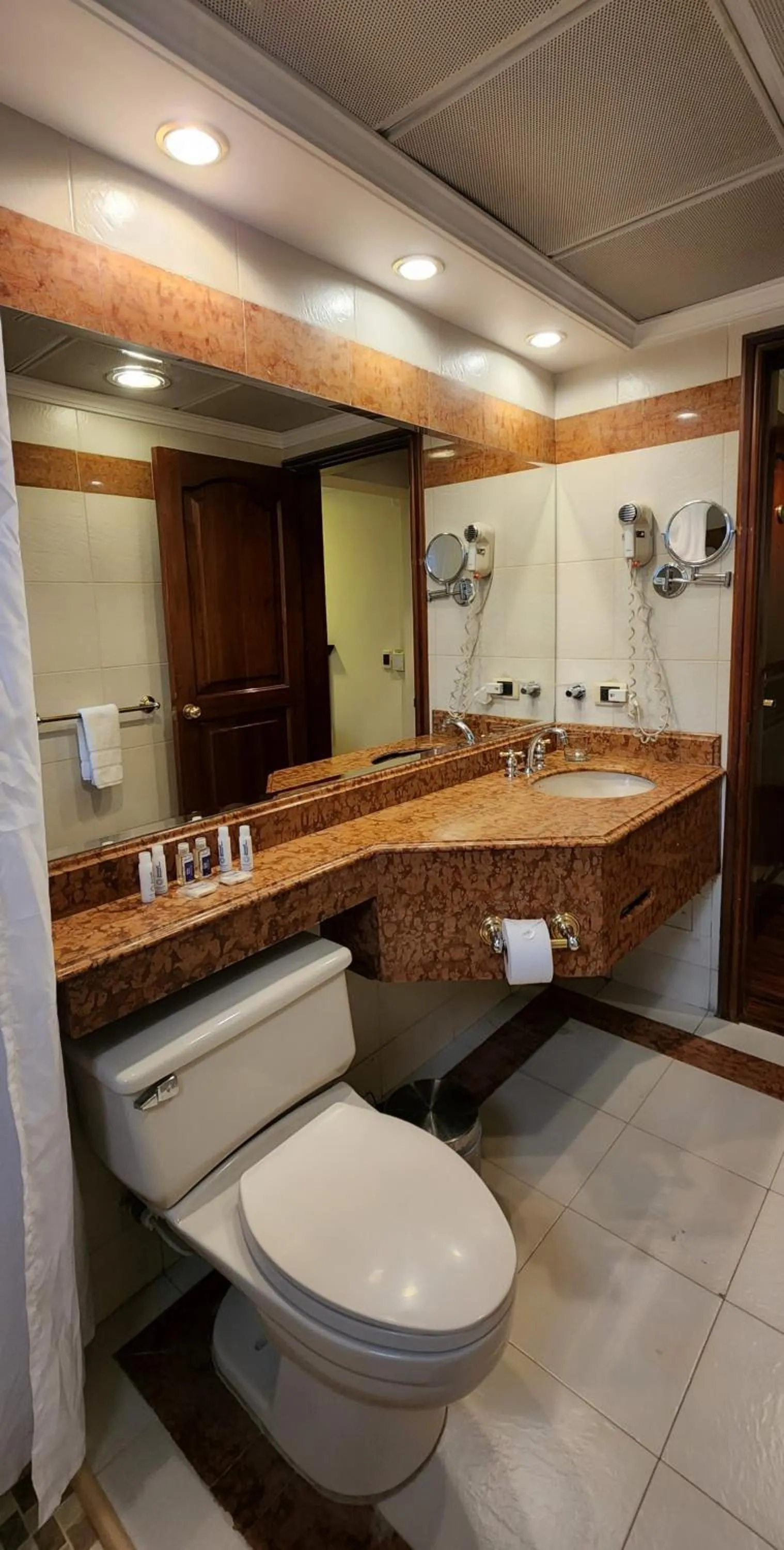 Bathroom in Santafe Boutique Hotel