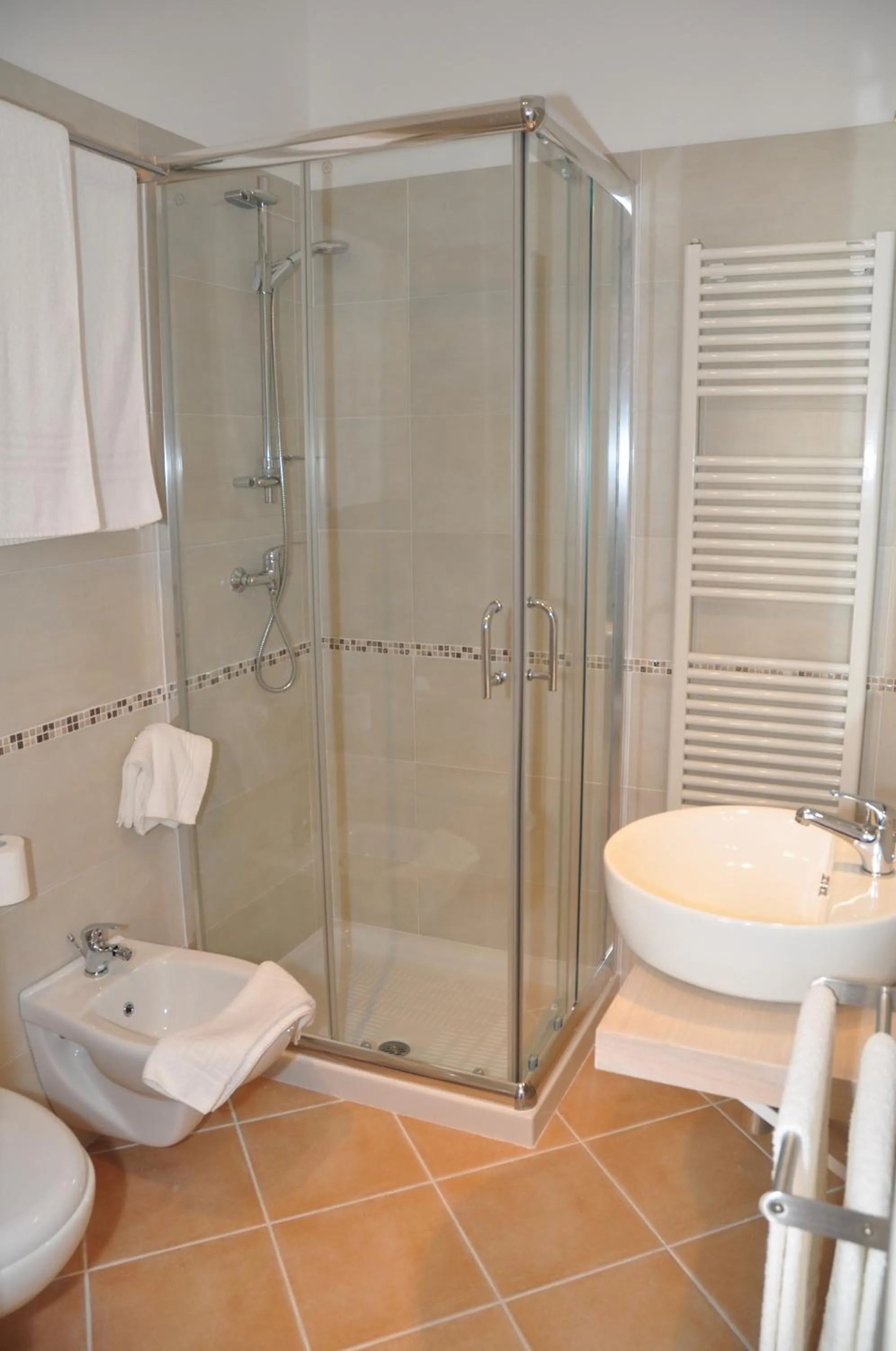 Bathroom in B&B Marebello