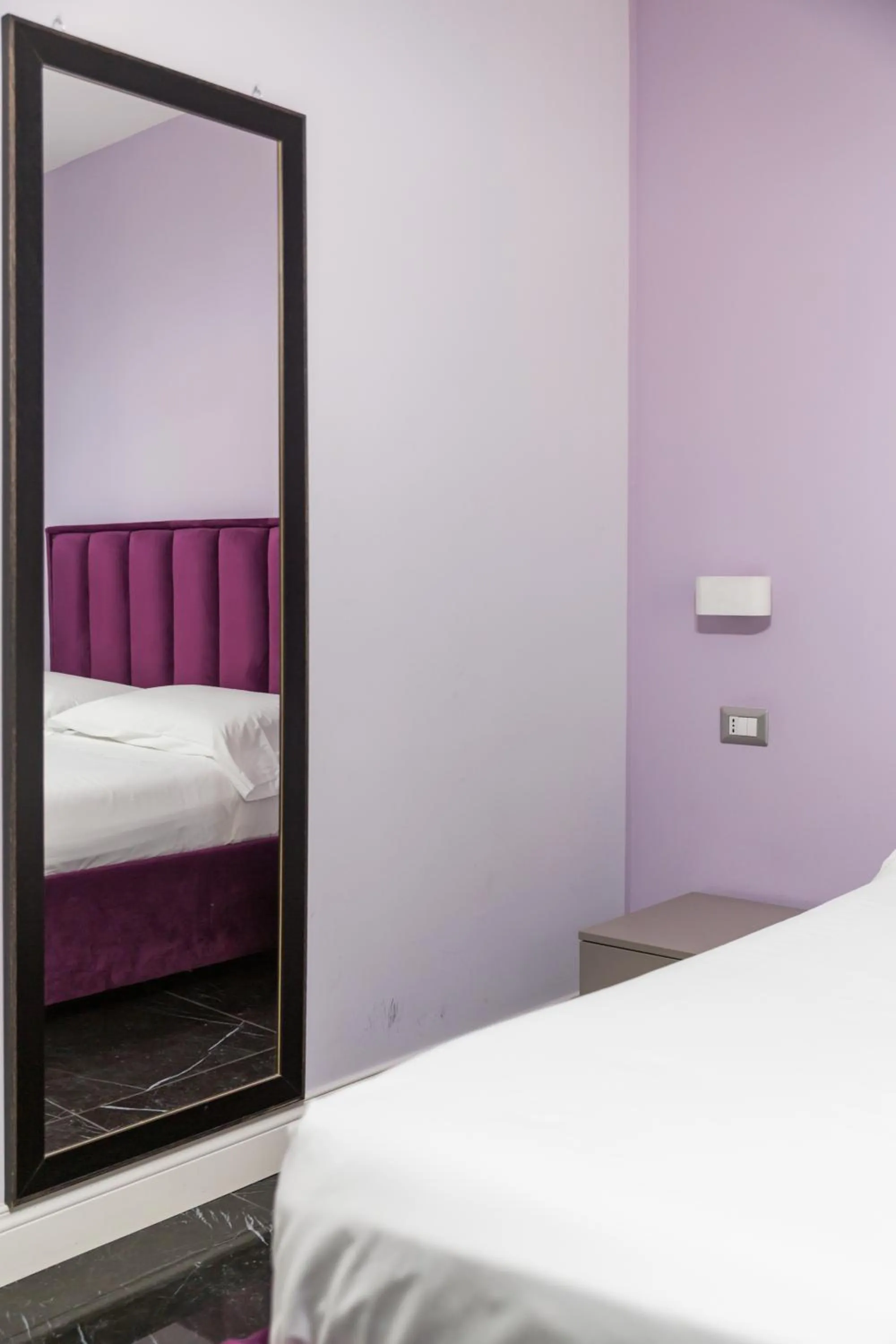 Bed in Chiaia 205 By Dimorra