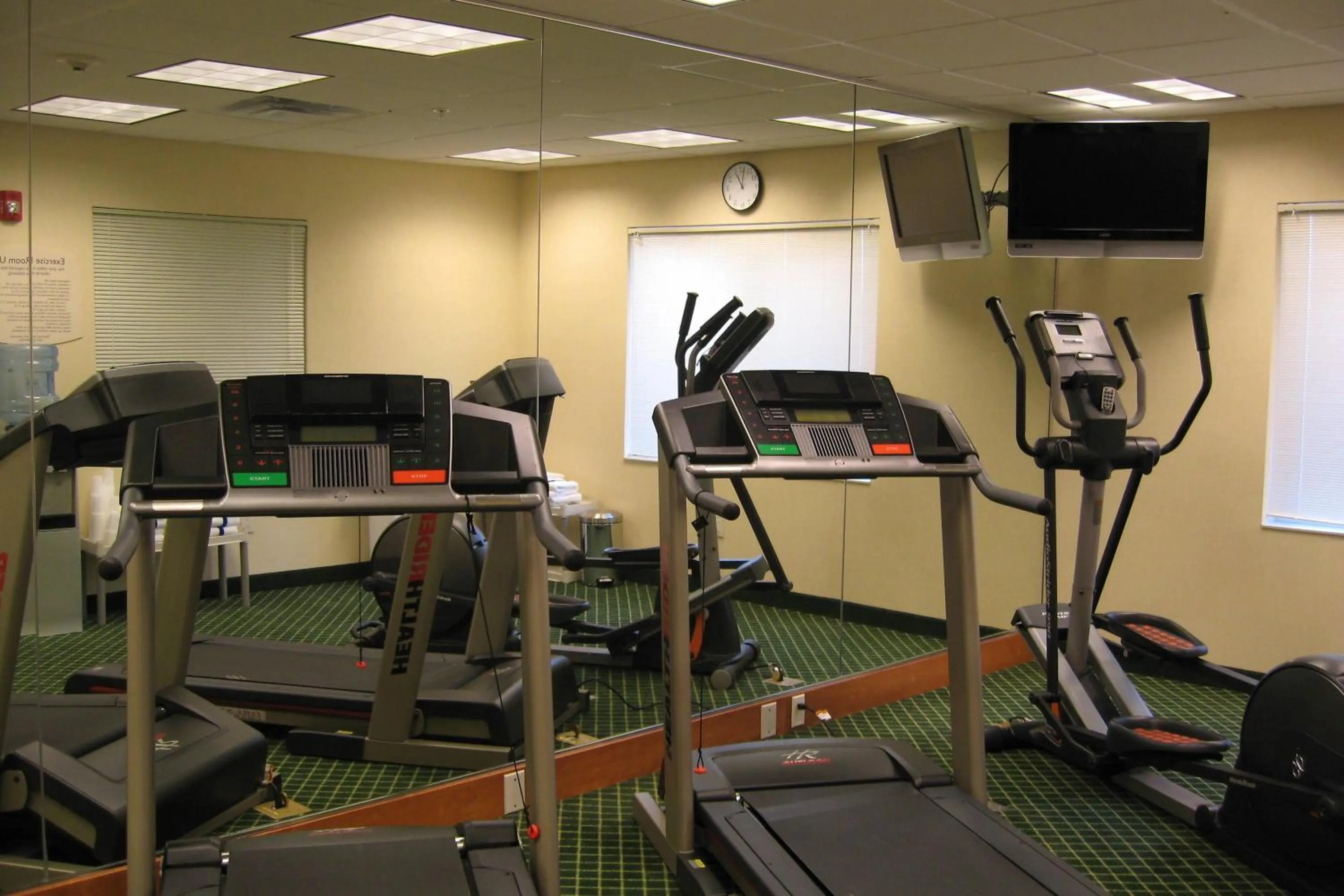 Fitness centre/facilities in Fairfield Inn & Suites Ames