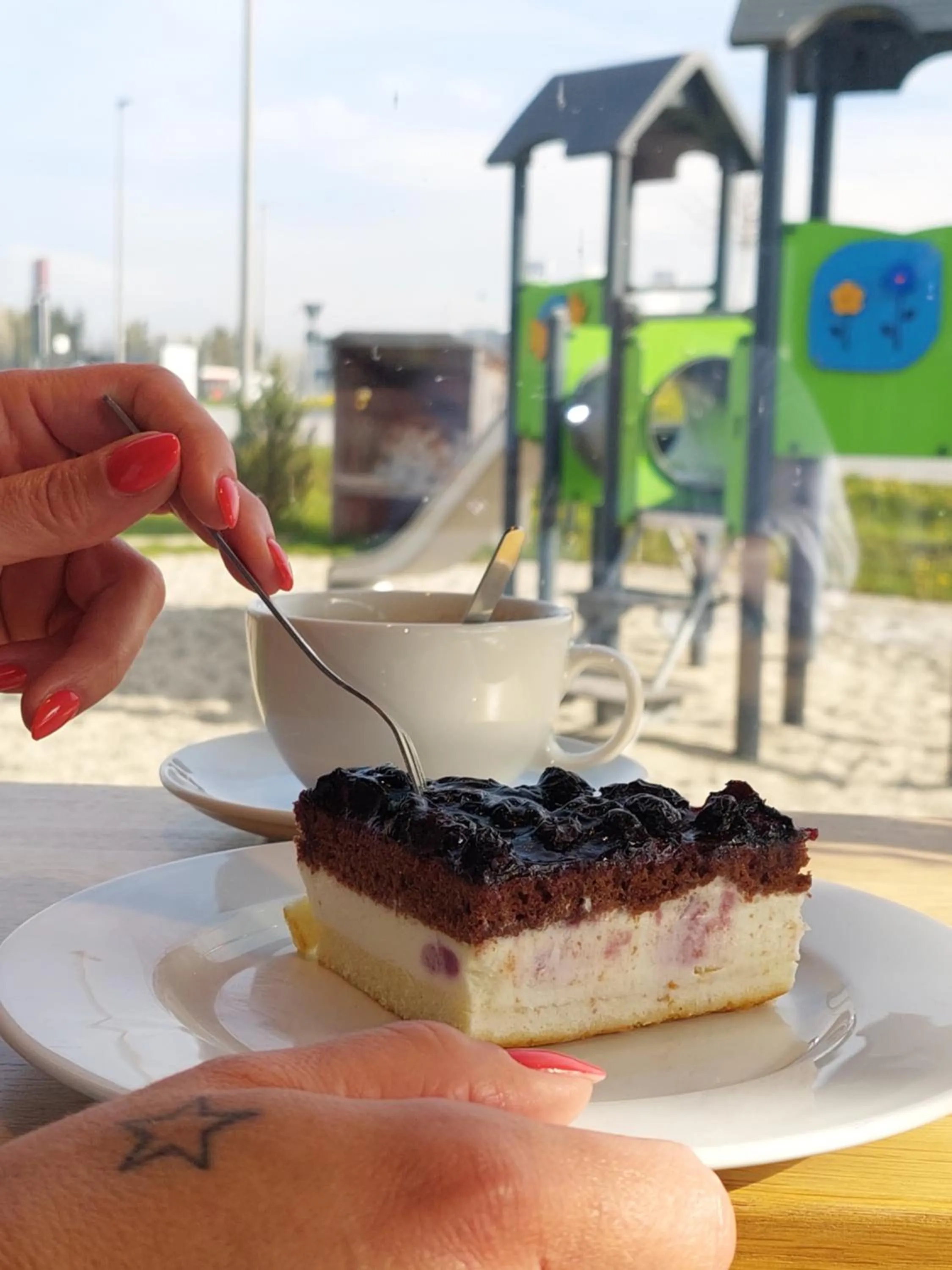 Restaurant/places to eat in motel isar | 24h/7 checkin