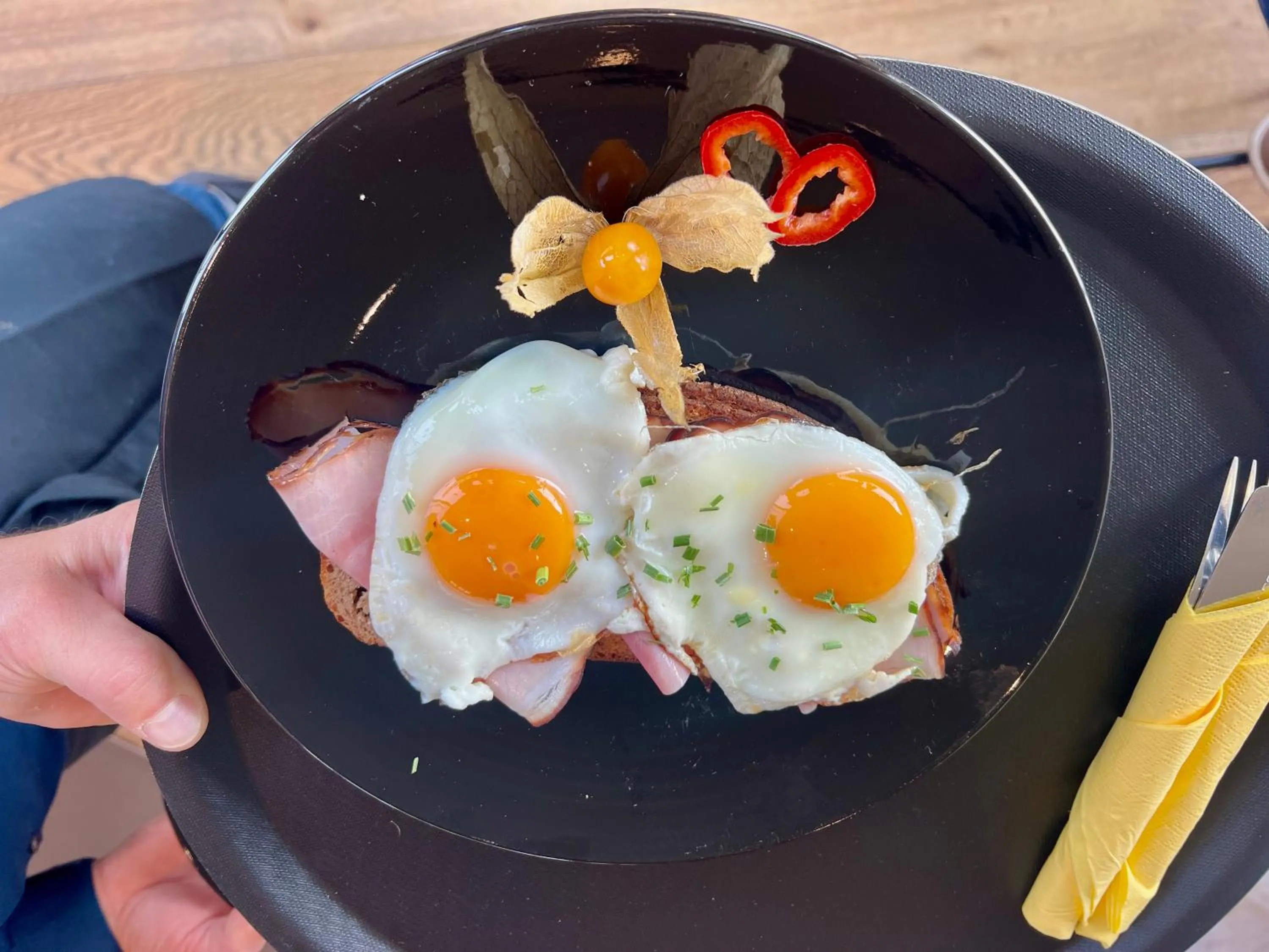 Restaurant/places to eat in motel isar | 24h/7 checkin