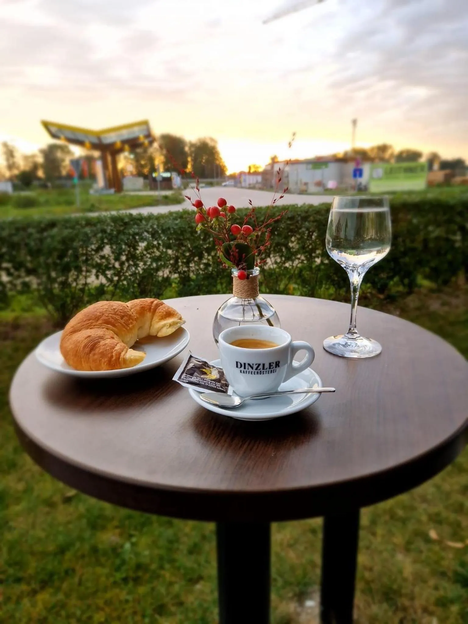 Restaurant/places to eat in motel isar | 24h/7 checkin