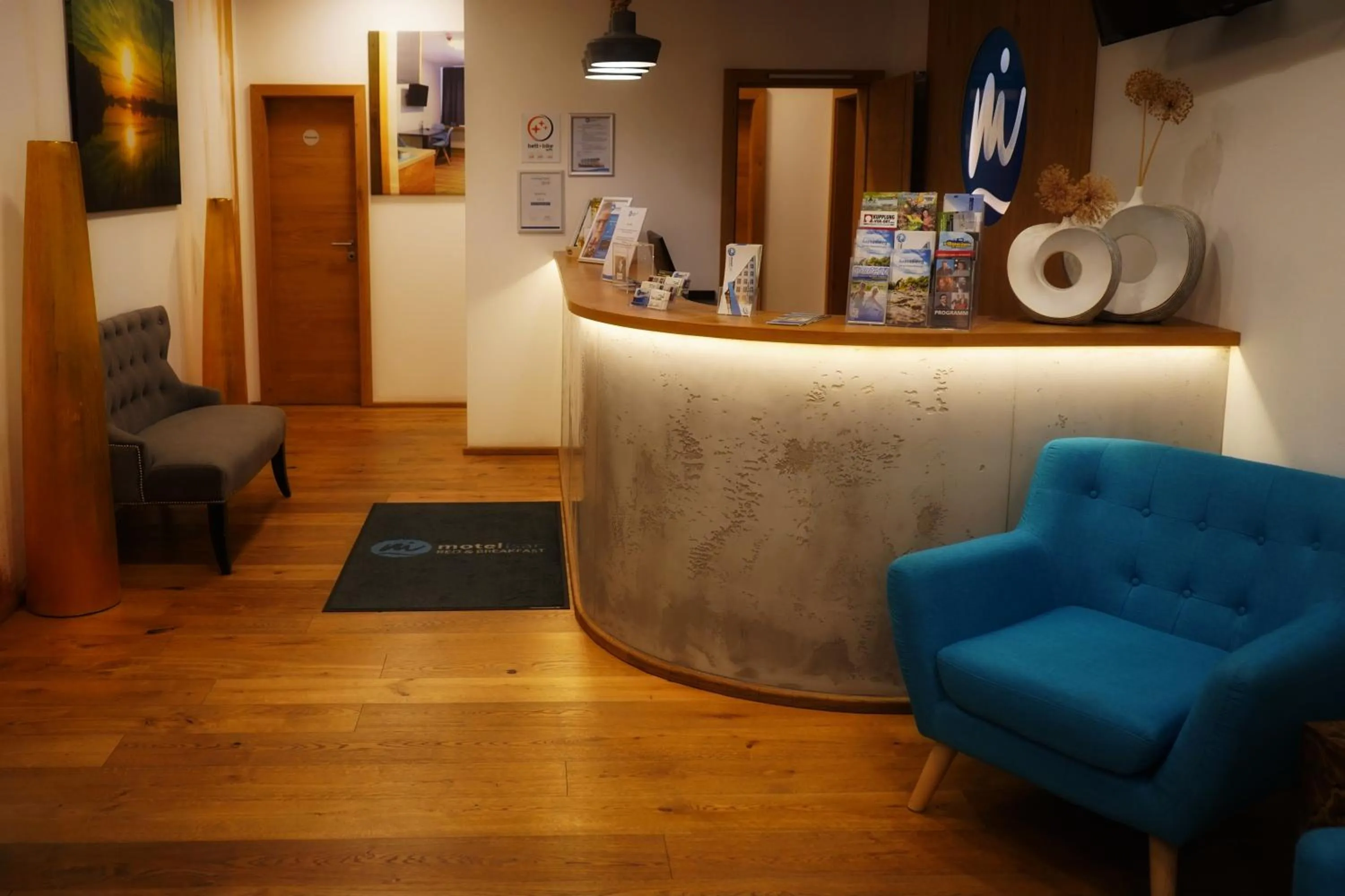 Lobby or reception in motel isar | 24h/7 checkin
