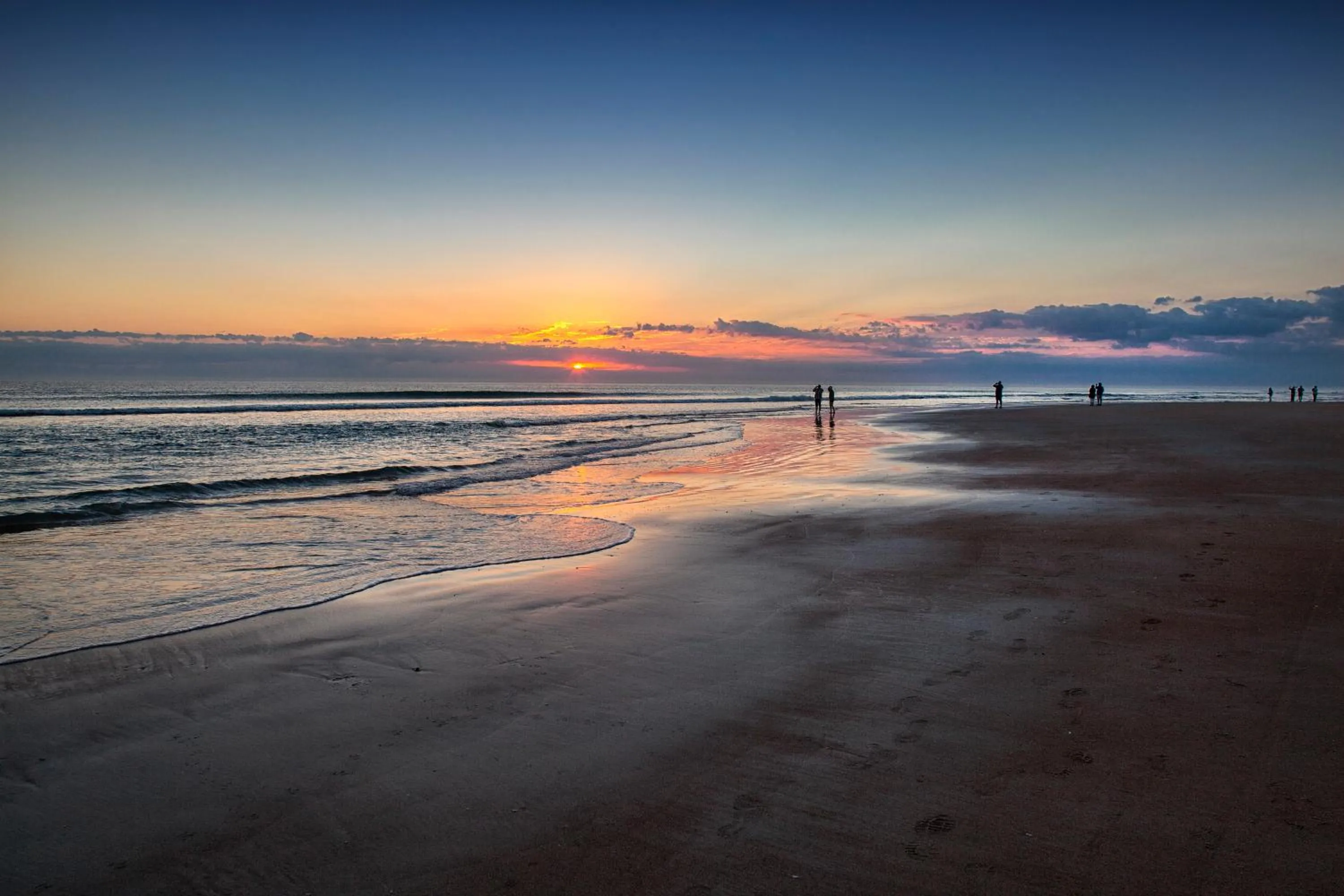 Beach in Royal Floridian Resort by Spinnaker