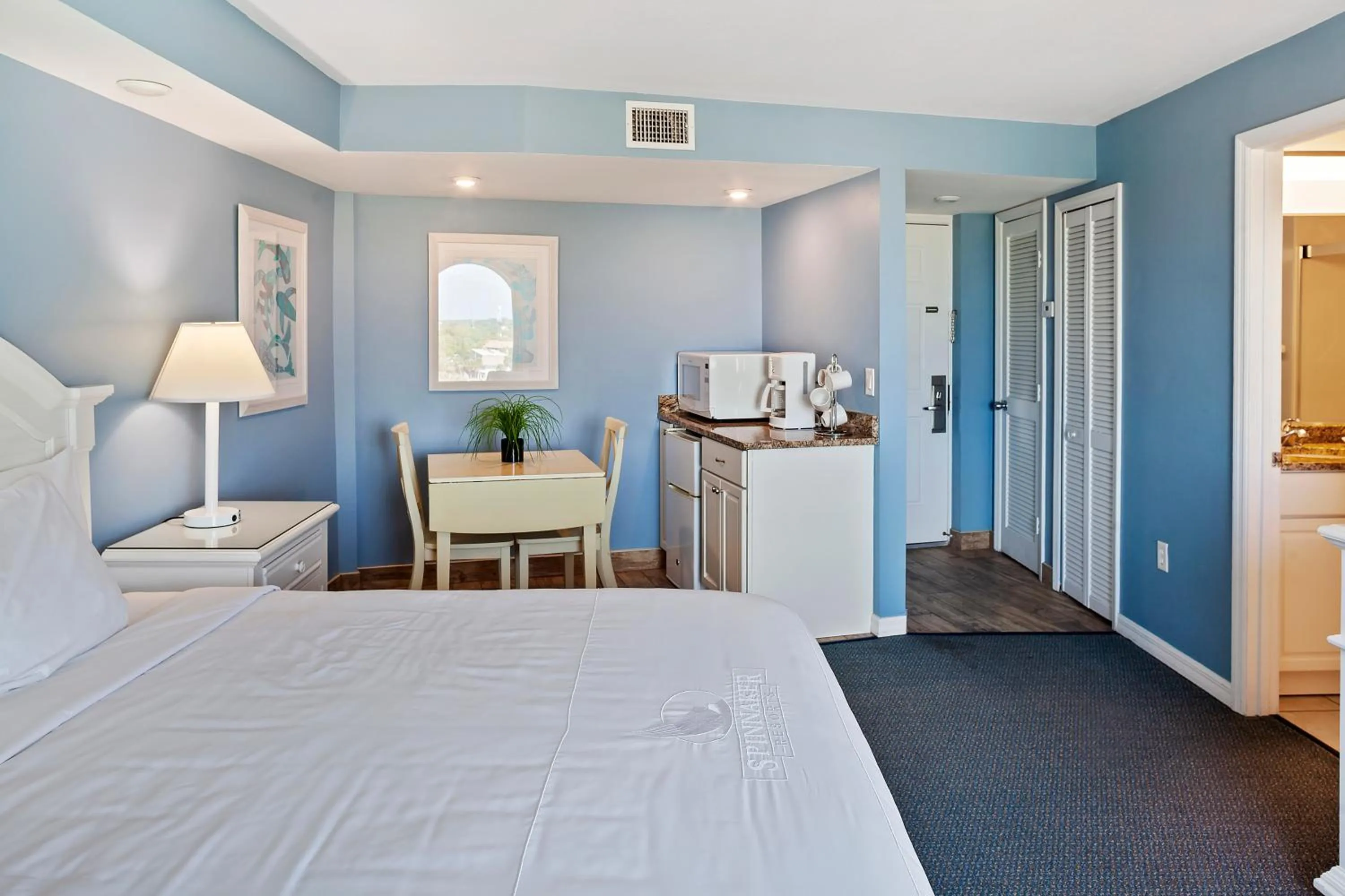 Bed in Royal Floridian Resort by Spinnaker