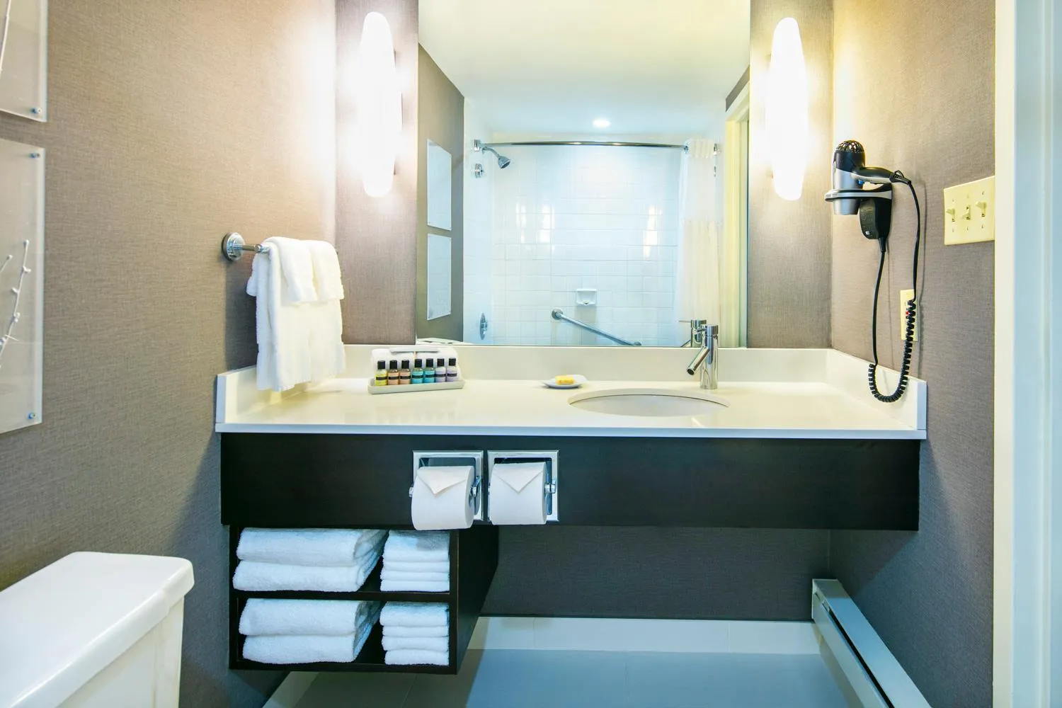 Bathroom in Cambridge Suites Hotel Halifax