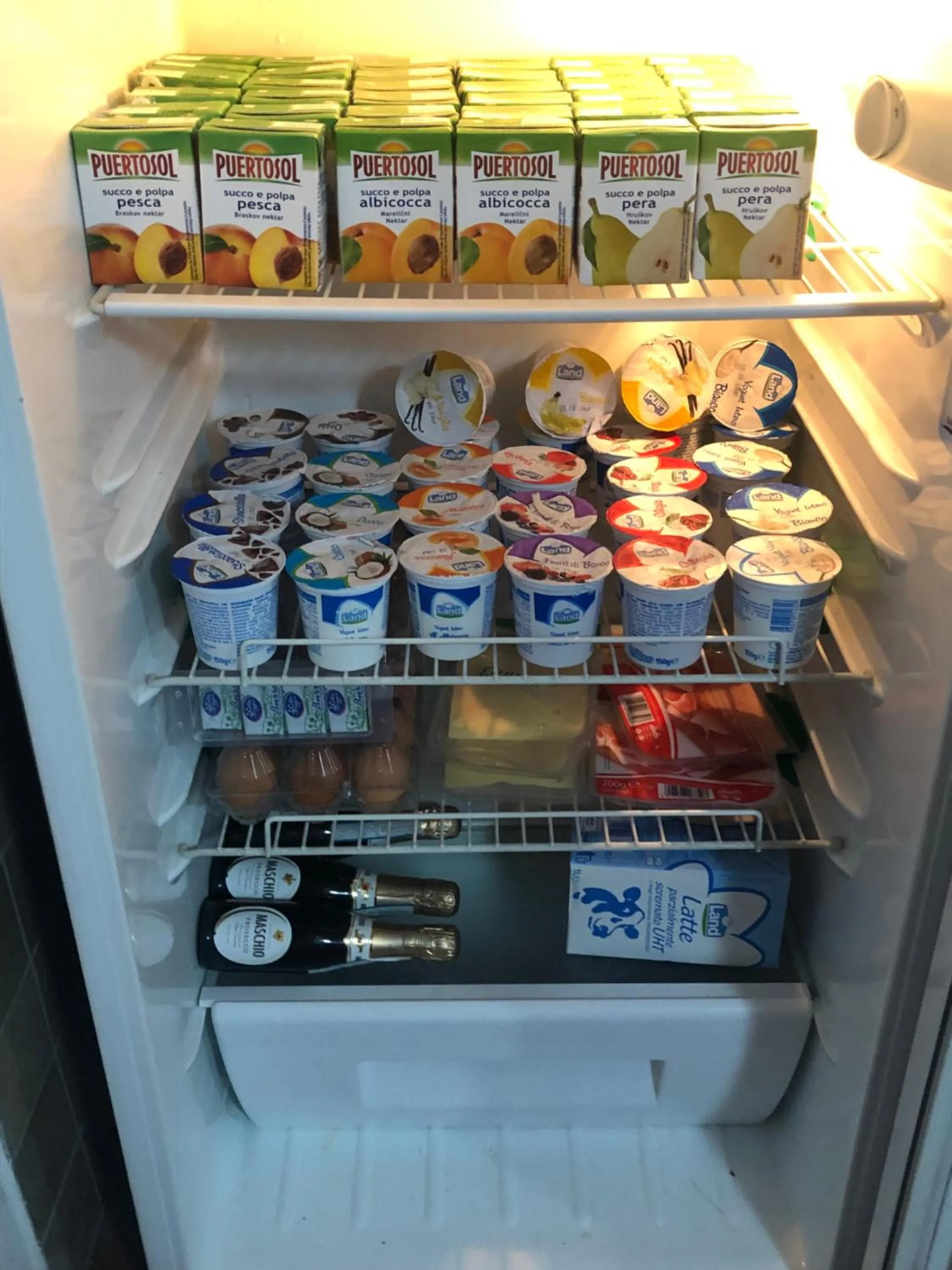 Food and drinks in BB Il Re Alla Reginella Guest House