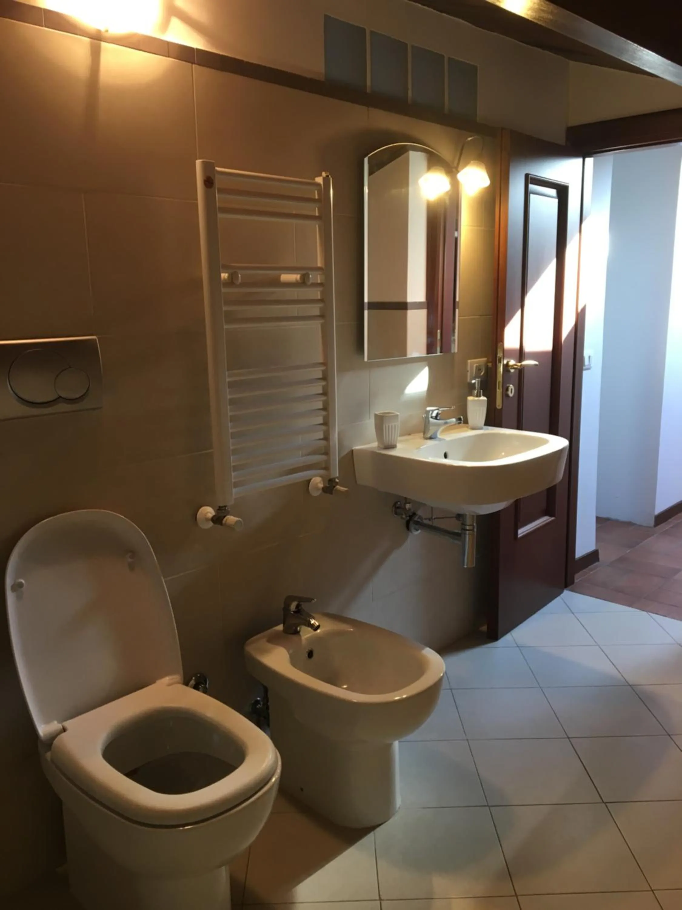 Bathroom in BB Il Re Alla Reginella Guest House