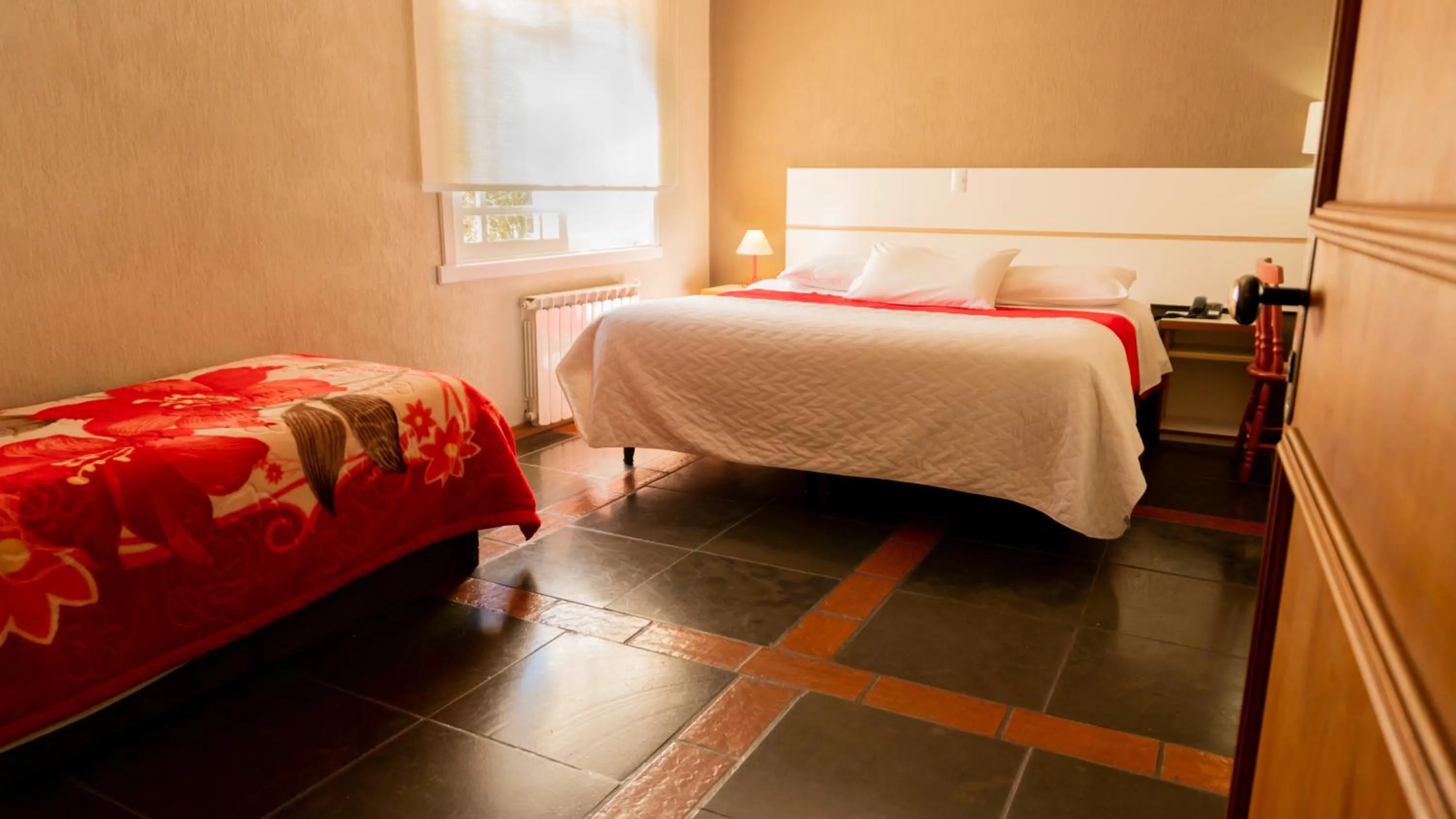 Bed in Aardvark Inn Pousada