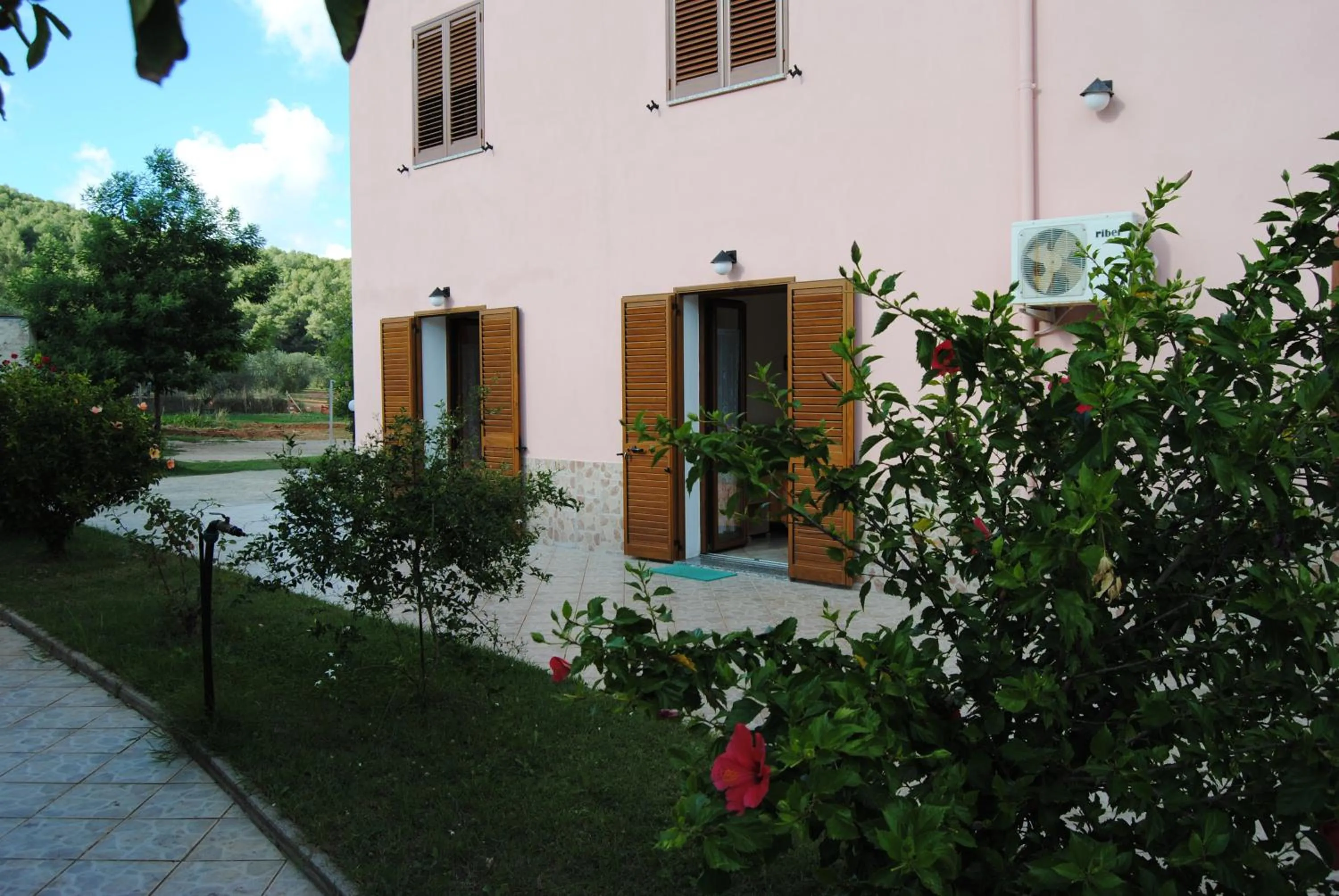 B&B ARENOSU25