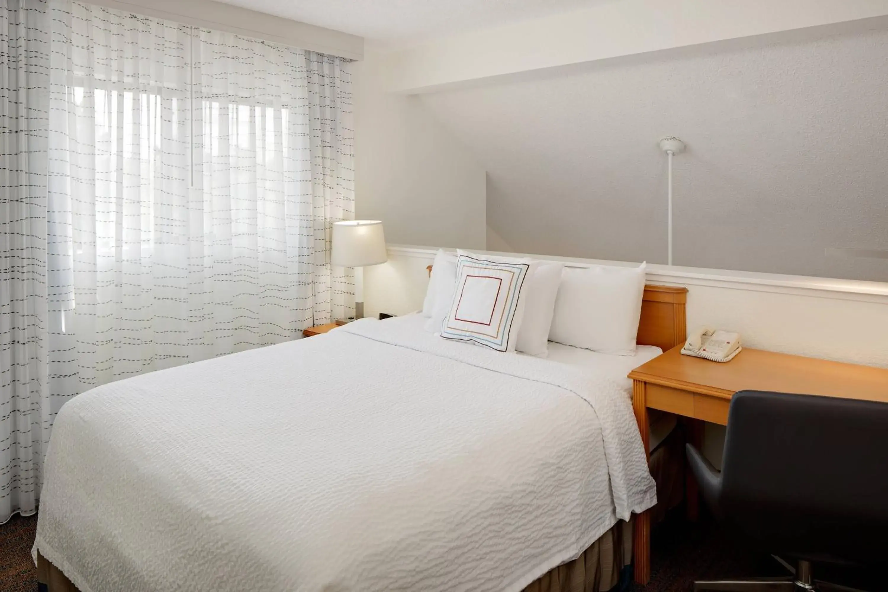 Two-Bedroom Bi-level Suite in Residence Inn Detroit Troy/Madison Heights Two-Bedroom Bi-level Suite in Residence Inn Detroit Troy/Madison Heights