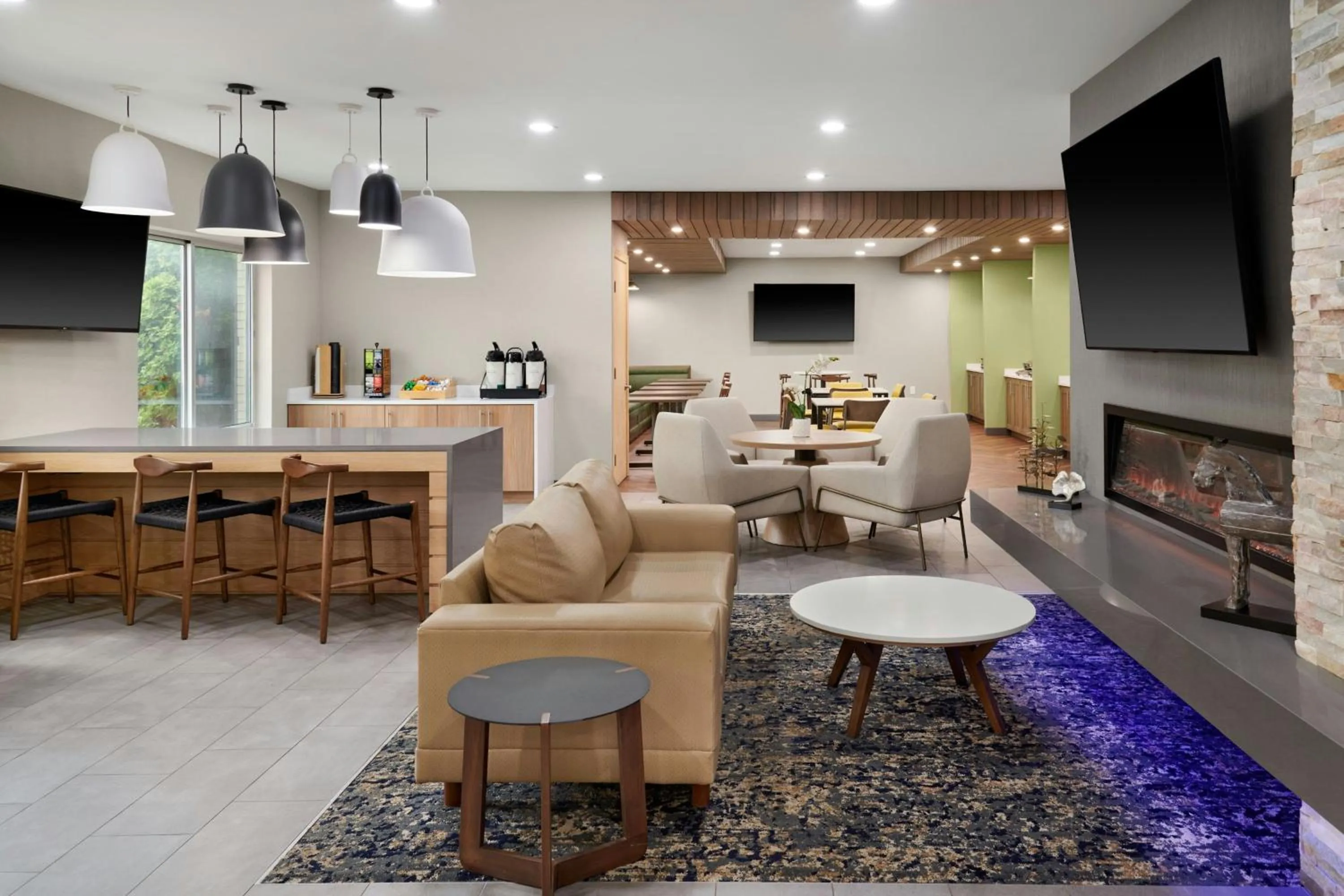 Lobby or reception in Fairfield Inn & Suites Detroit Farmington Hills