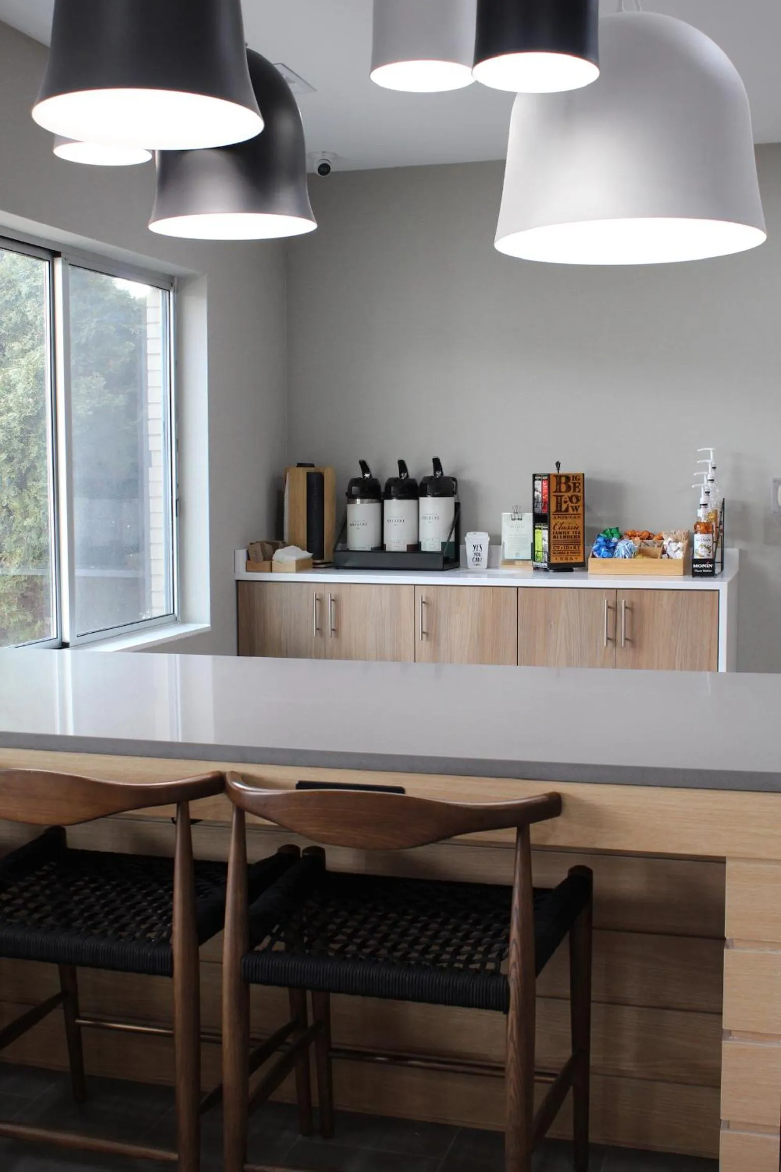 Coffee/tea facilities in Fairfield Inn & Suites Detroit Farmington Hills