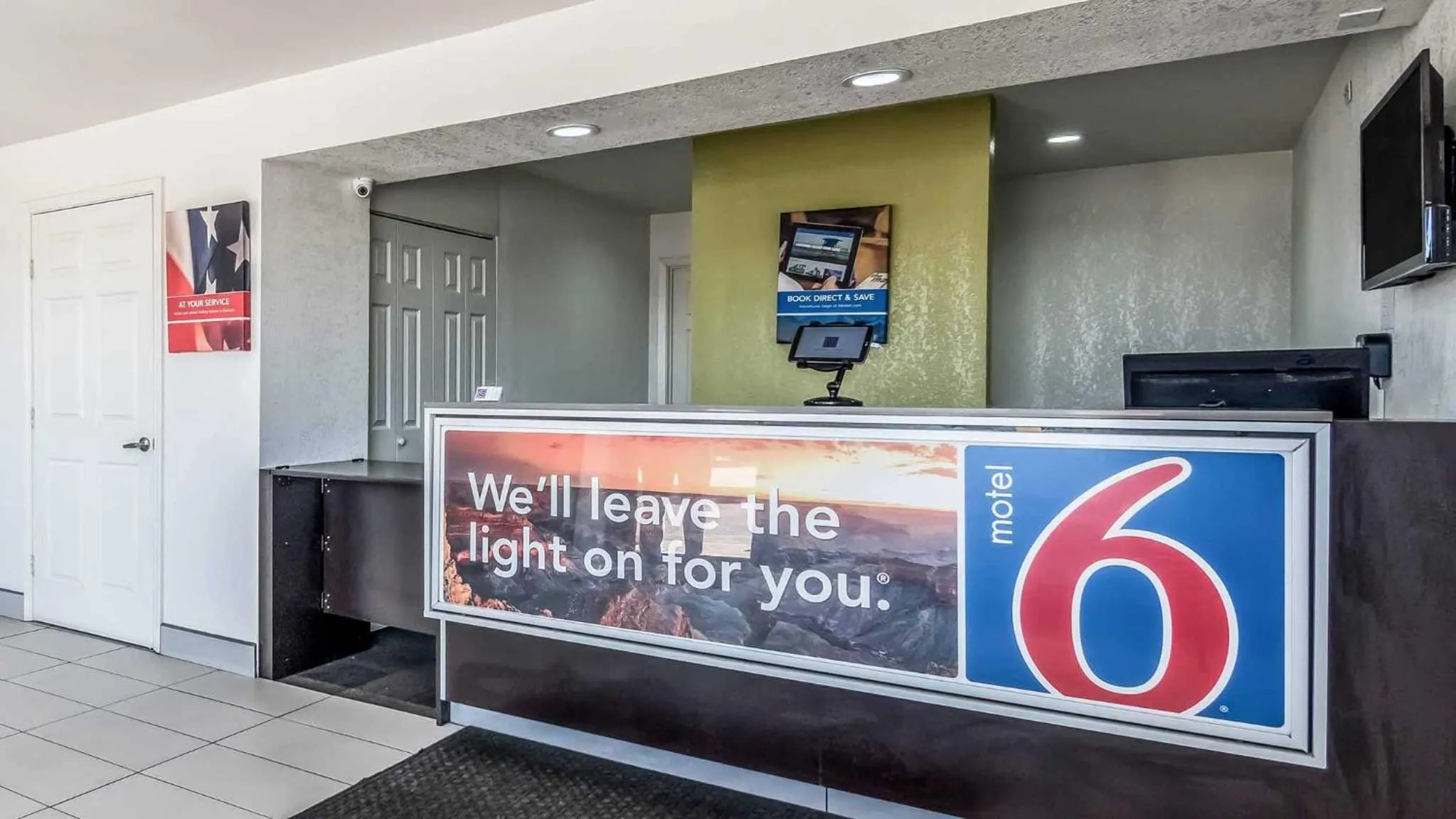 Lobby or reception in Motel 6 Fort Worth, TX - North