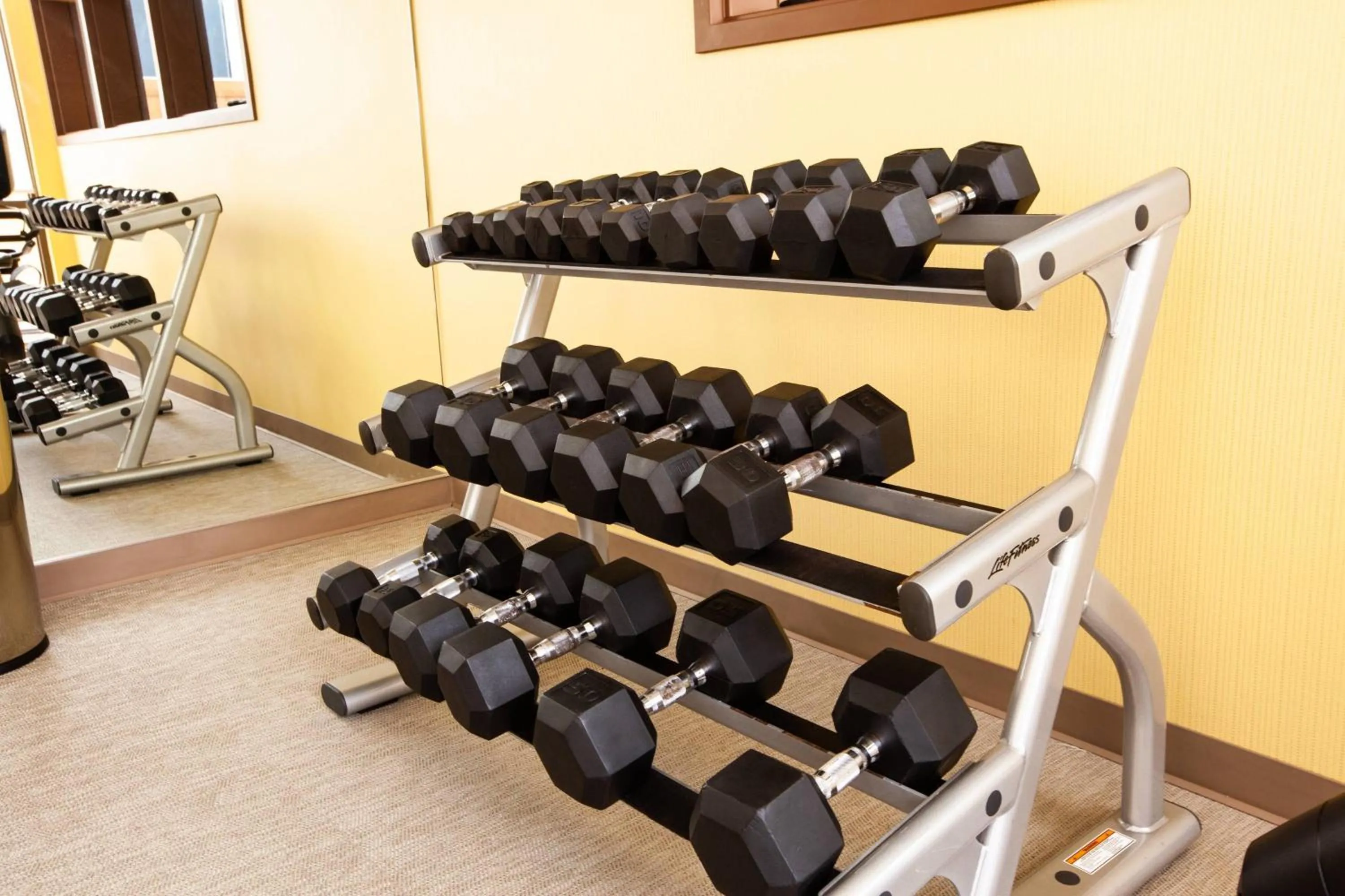 Fitness centre/facilities in SpringHill Suites Wenatchee