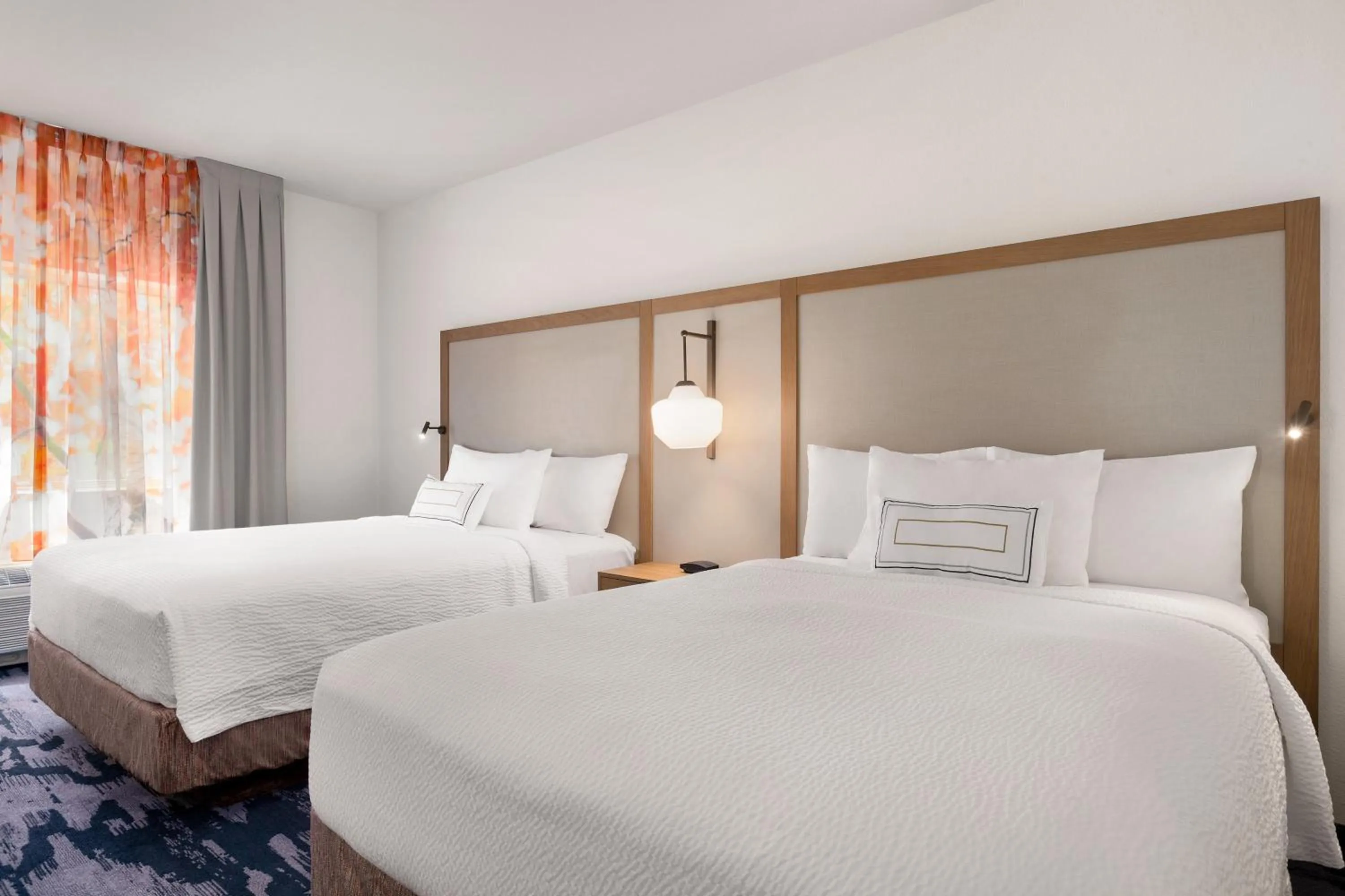 Bed in Fairfield Inn Erie Millcreek Mall