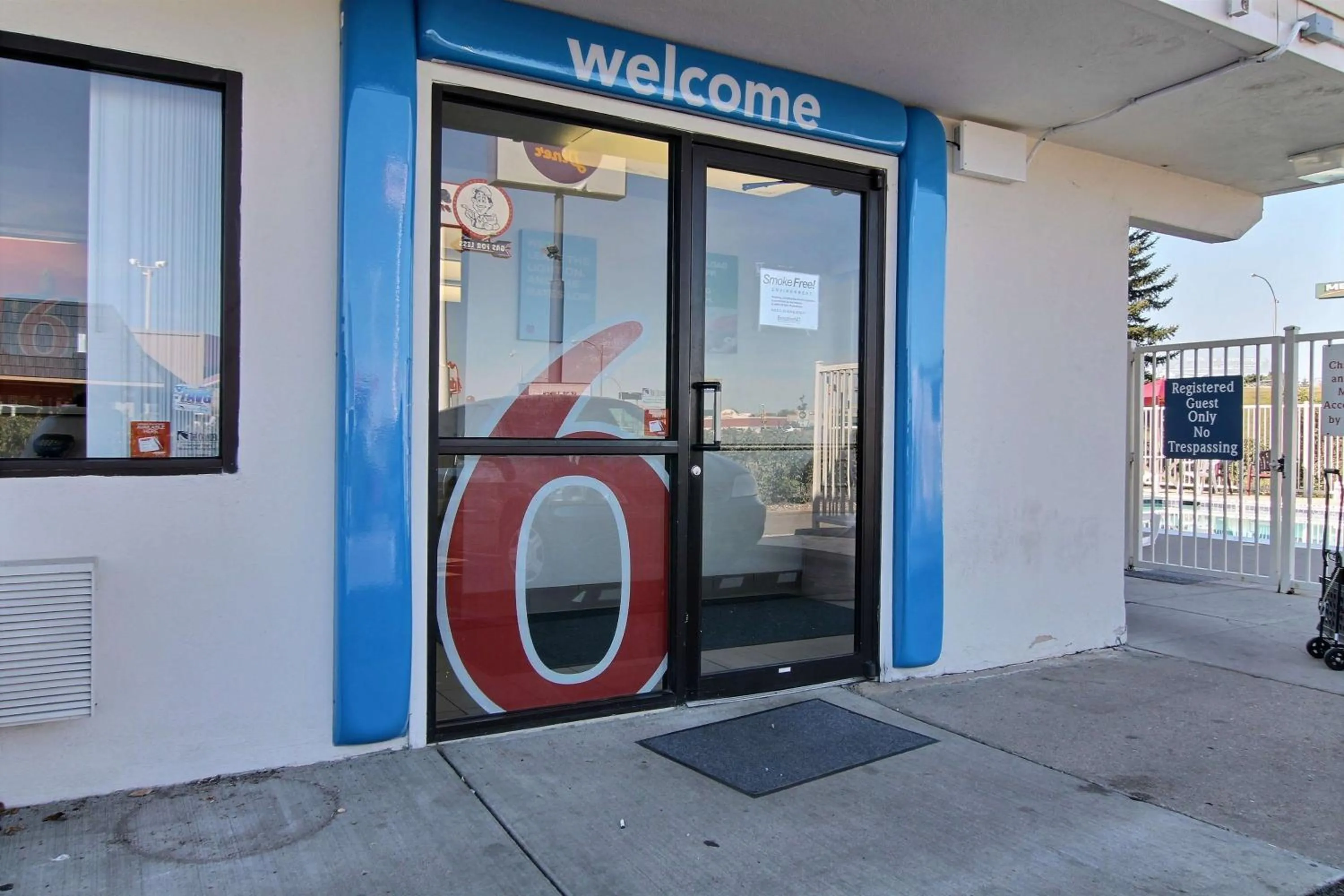 Property building in Motel 6-Bismarck, ND