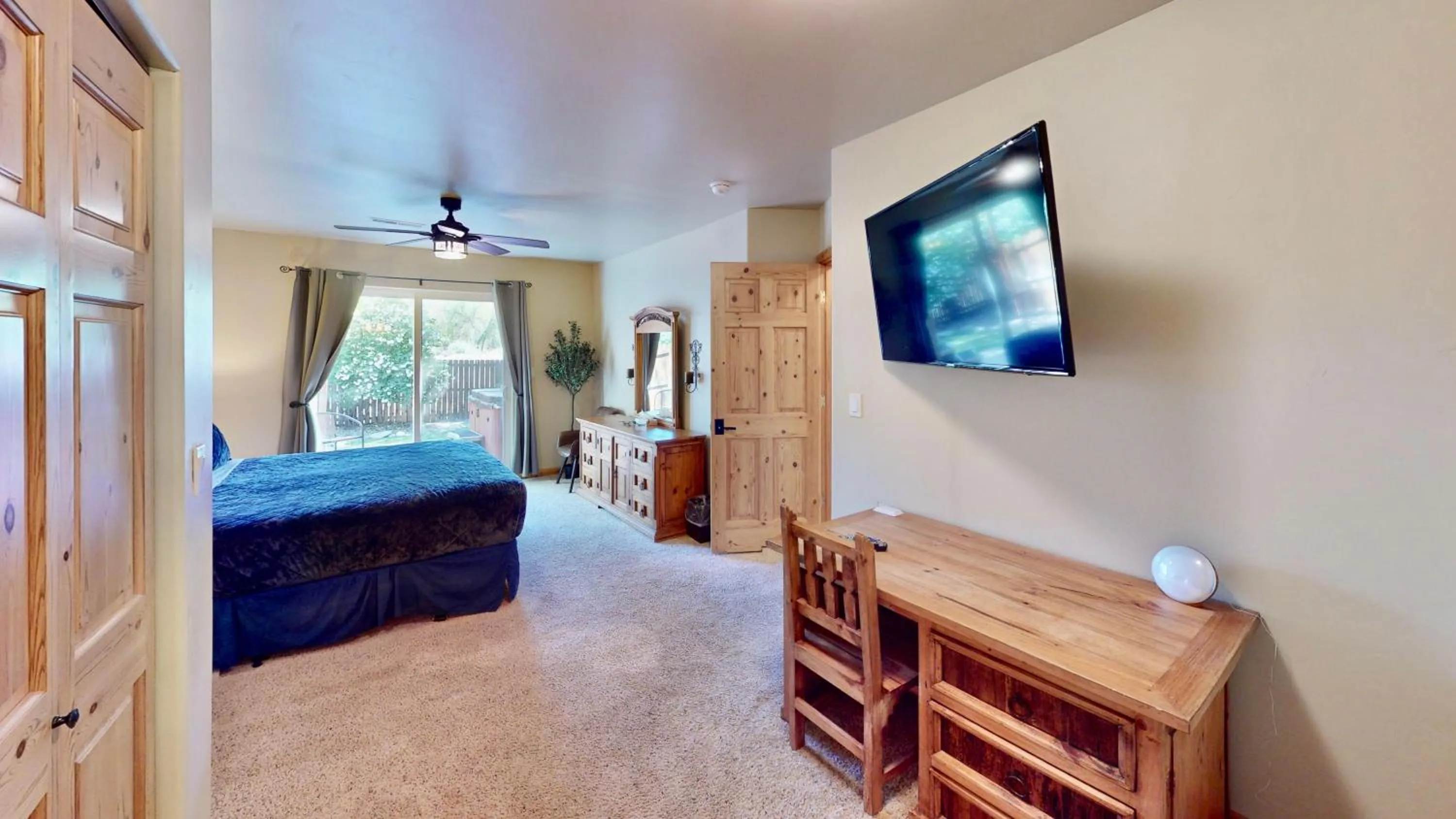 Bed in Arches West #393